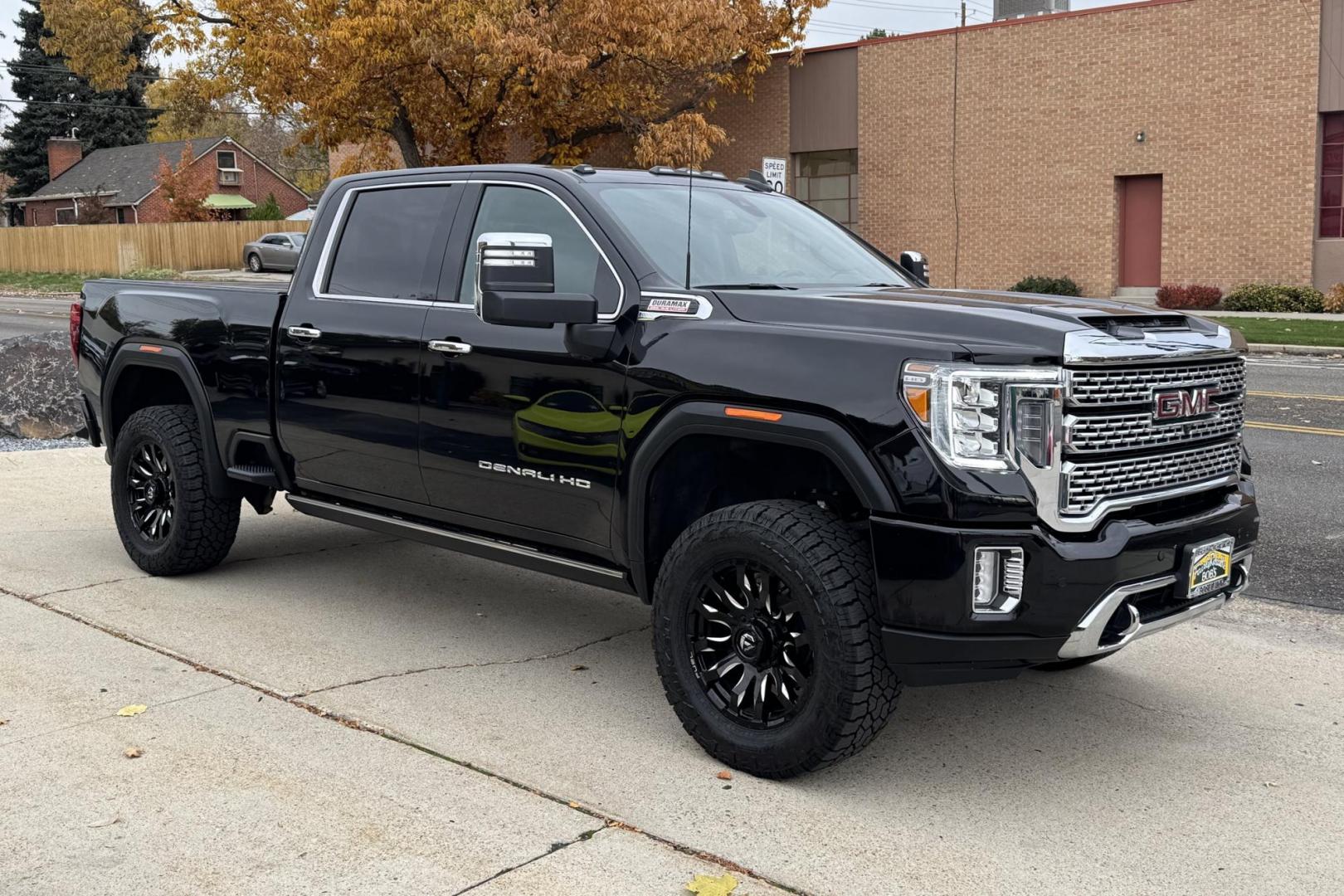 2022 Black /Jet Black GMC Sierra 3500HD Denali (1GT49WEY8NF) with an V8 6.6 Liter Duramax Turbo Diesel engine, Automatic 10 Speed Allison transmission, located at 2304 W. Main St., Boise, ID, 83702, (208) 342-7777, 43.622105, -116.218658 - Photo#1