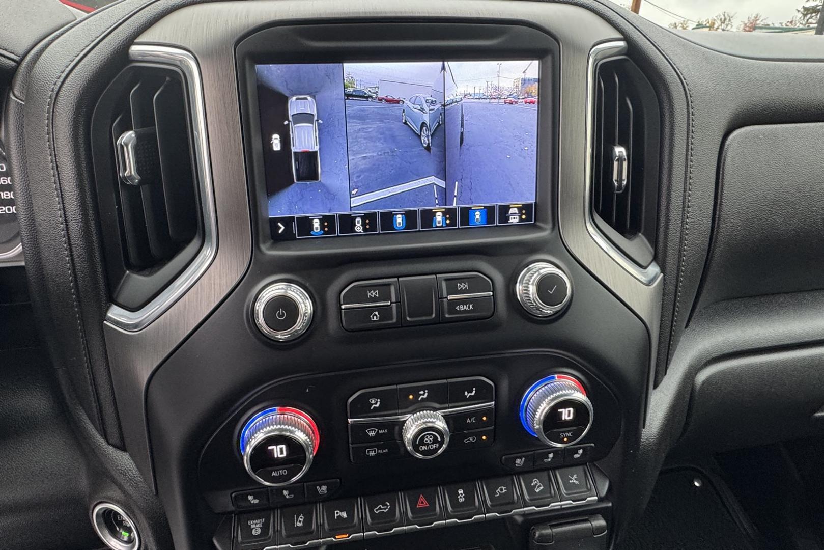 2022 Black /Jet Black GMC Sierra 3500HD Denali (1GT49WEY8NF) with an V8 6.6 Liter Duramax Turbo Diesel engine, Automatic 10 Speed Allison transmission, located at 2304 W. Main St., Boise, ID, 83702, (208) 342-7777, 43.622105, -116.218658 - Photo#16