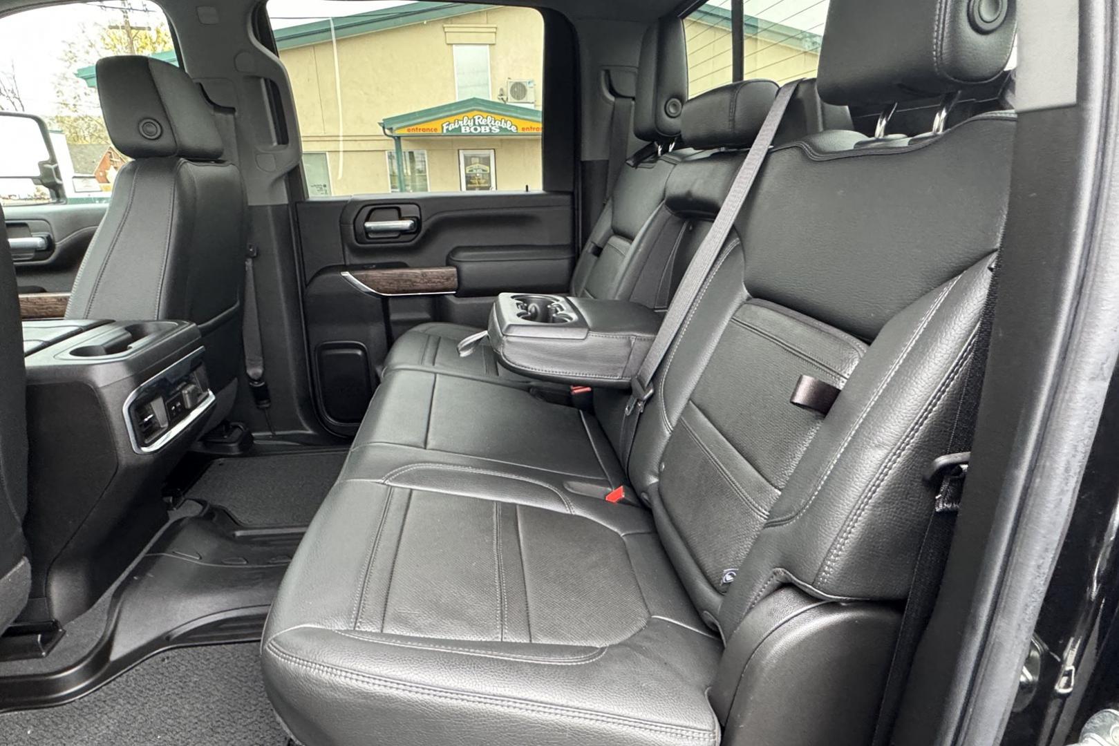 2022 Black /Jet Black GMC Sierra 3500HD Denali (1GT49WEY8NF) with an V8 6.6 Liter Duramax Turbo Diesel engine, Automatic 10 Speed Allison transmission, located at 2304 W. Main St., Boise, ID, 83702, (208) 342-7777, 43.622105, -116.218658 - Photo#22