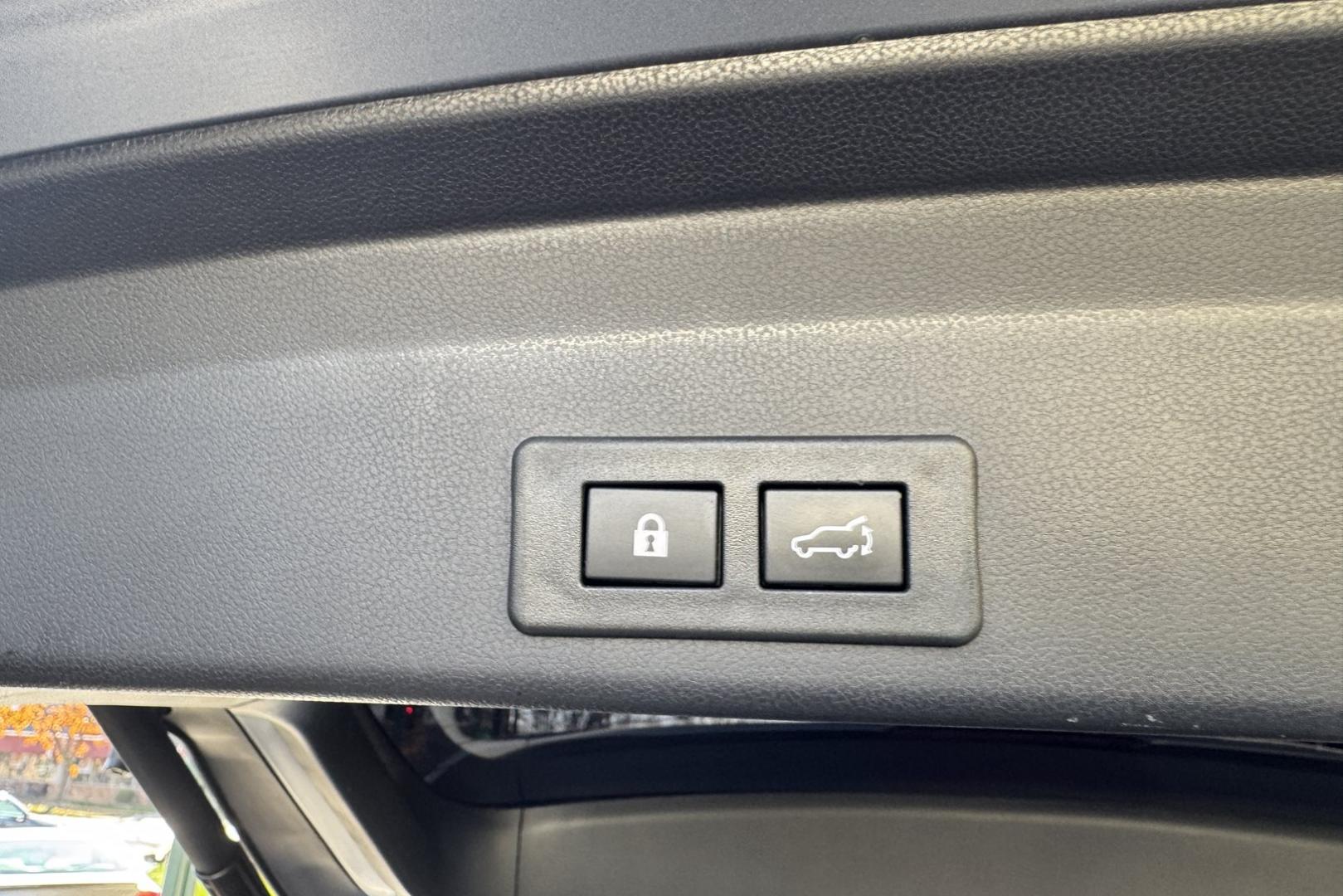 2022 Silver /Black Subaru Ascent Limited (4S4WMAPD5N3) with an H4 2.4 Liter Turbo engine, Automatic transmission, located at 2304 W. Main St., Boise, ID, 83702, (208) 342-7777, 43.622105, -116.218658 - 3rd Row Seating! Loaded With Safety Features! - Photo#21