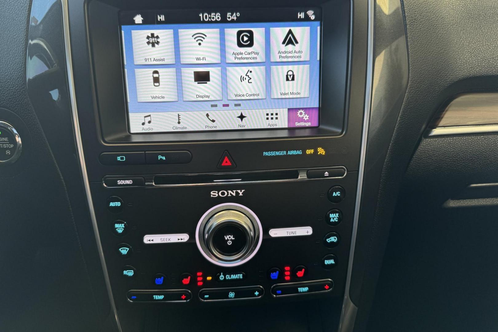 2017 Black /Black Ford Explorer Limited (1FM5K8F8XHG) with an V6 3.5 Liter engine, Automatic 6 Speed transmission, located at 2304 W. Main St., Boise, ID, 83702, (208) 342-7777, 43.622105, -116.218658 - New Tires! 7 Passenger! Highly Optioned! - Photo#9