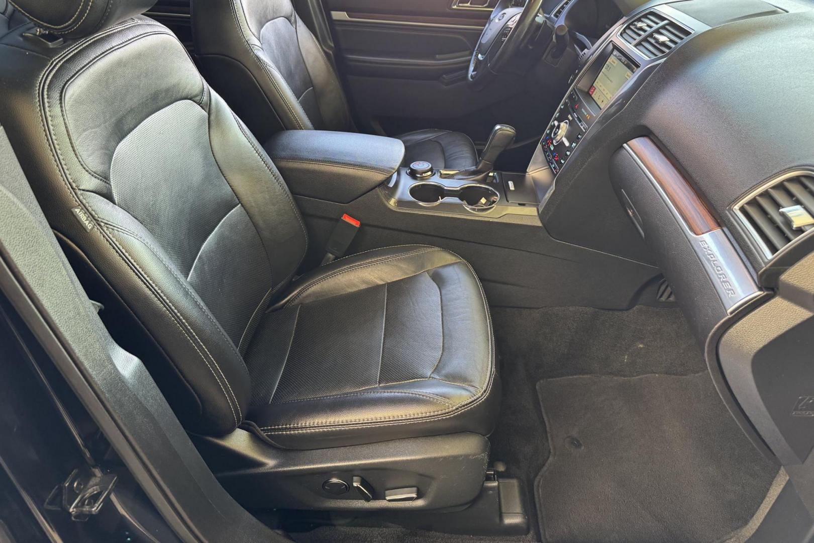 2017 Black /Black Ford Explorer Limited (1FM5K8F8XHG) with an V6 3.5 Liter engine, Automatic 6 Speed transmission, located at 2304 W. Main St., Boise, ID, 83702, (208) 342-7777, 43.622105, -116.218658 - New Tires! 7 Passenger! Highly Optioned! - Photo#20