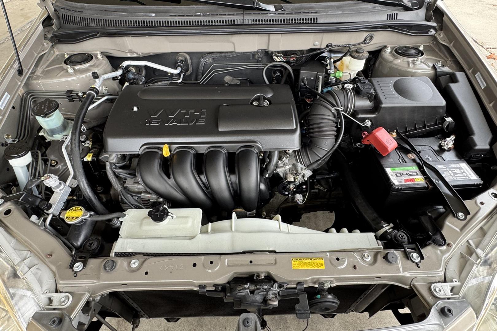 2004 Gold /Tan Toyota Corolla LE (1NXBR38E24Z) with an 4 Cyl 1.8 Liter engine, 5 Speed transmission, located at 2304 W. Main St., Boise, ID, 83702, (208) 342-7777, 43.622105, -116.218658 - Local One Owner Boise Car! 25k Actual Mileage! - Photo#11