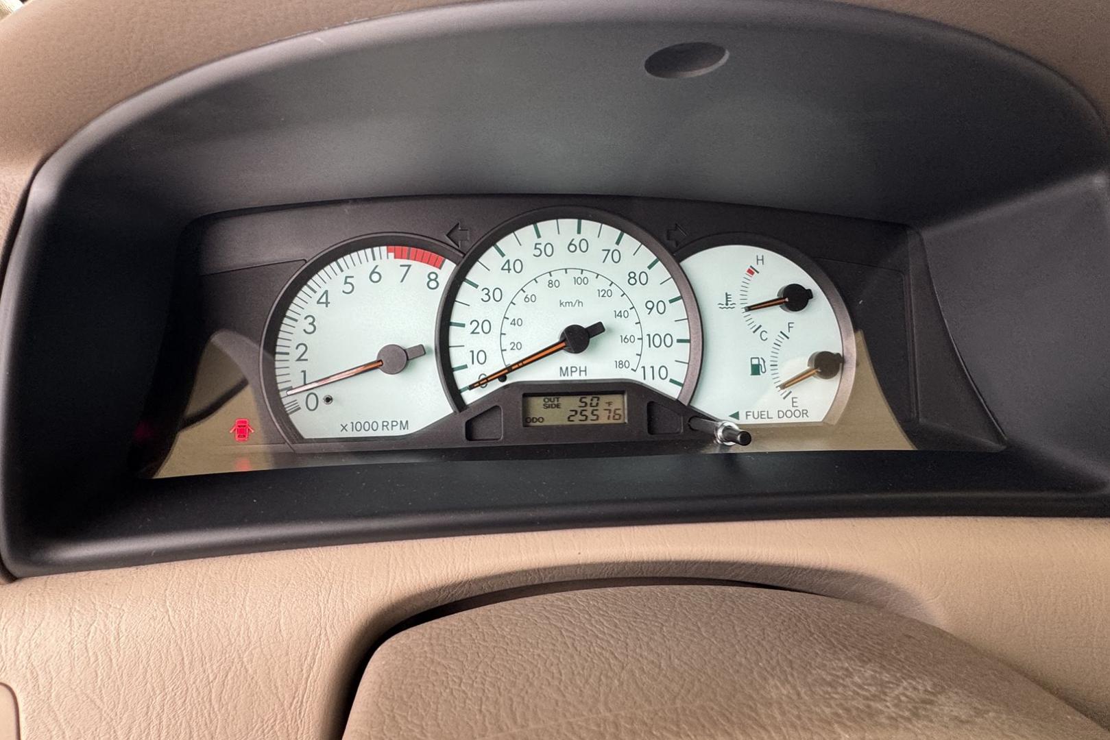 2004 Gold /Tan Toyota Corolla LE (1NXBR38E24Z) with an 4 Cyl 1.8 Liter engine, 5 Speed transmission, located at 2304 W. Main St., Boise, ID, 83702, (208) 342-7777, 43.622105, -116.218658 - Local One Owner Boise Car! 25k Actual Mileage! - Photo#10