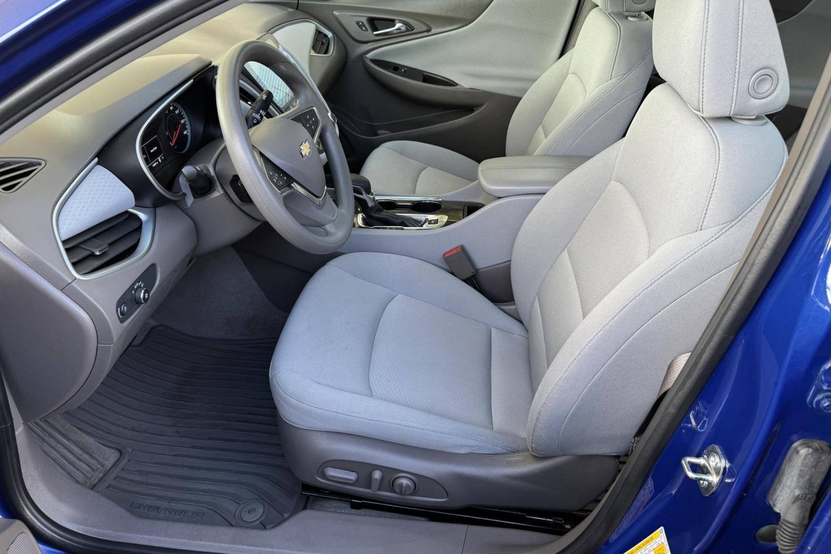 2023 Riverside Blue Metallic /Medium Gray Chevrolet Malibu LT (1G1ZD5ST5PF) with an 4 Cyl 1.5 Liter Turbo engine, Automatic transmission, located at 2304 W. Main St., Boise, ID, 83702, (208) 342-7777, 43.622105, -116.218658 - Photo#8