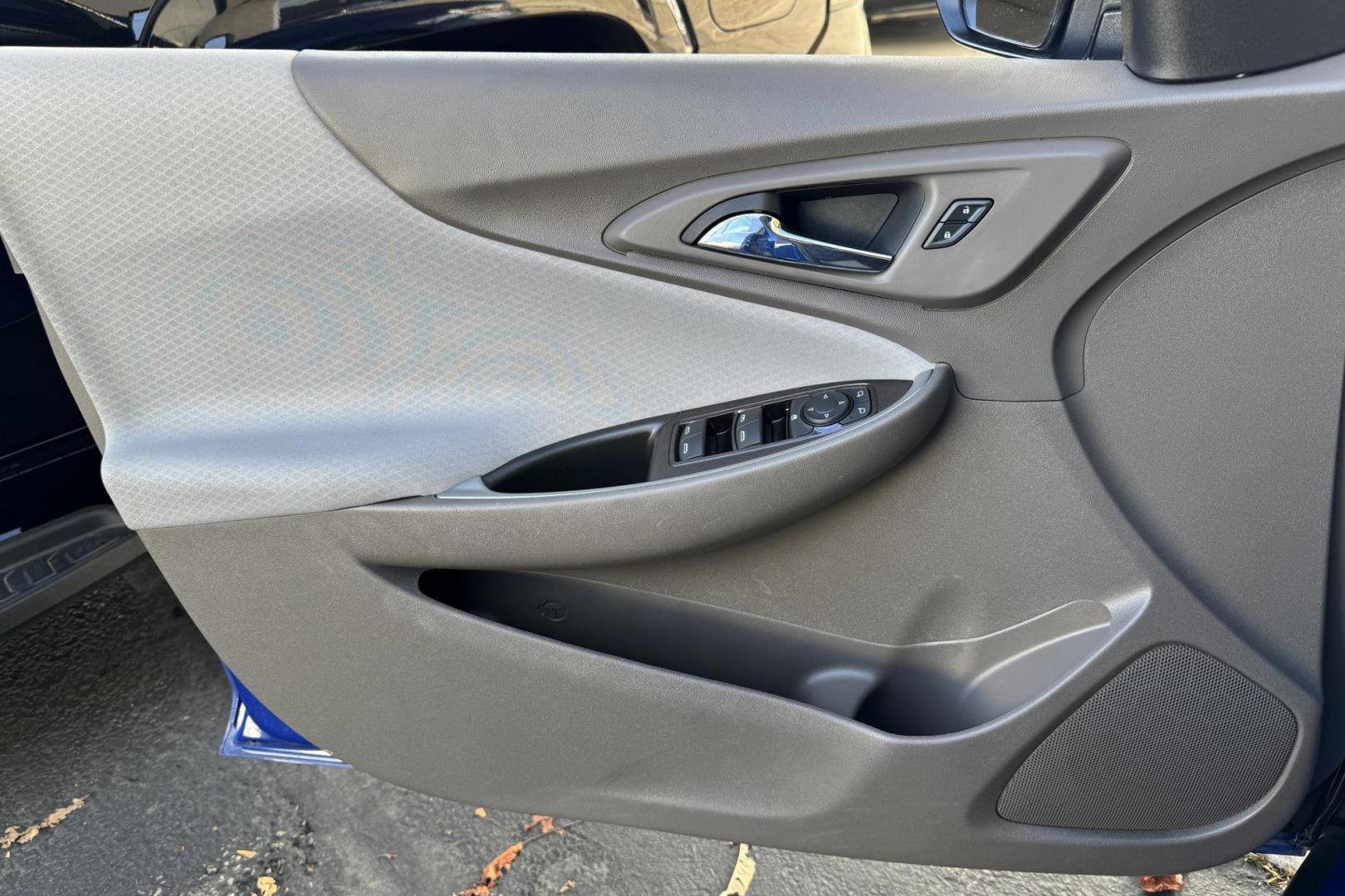 2023 Riverside Blue Metallic /Medium Gray Chevrolet Malibu LT (1G1ZD5ST5PF) with an 4 Cyl 1.5 Liter Turbo engine, Automatic transmission, located at 2304 W. Main St., Boise, ID, 83702, (208) 342-7777, 43.622105, -116.218658 - Photo#6