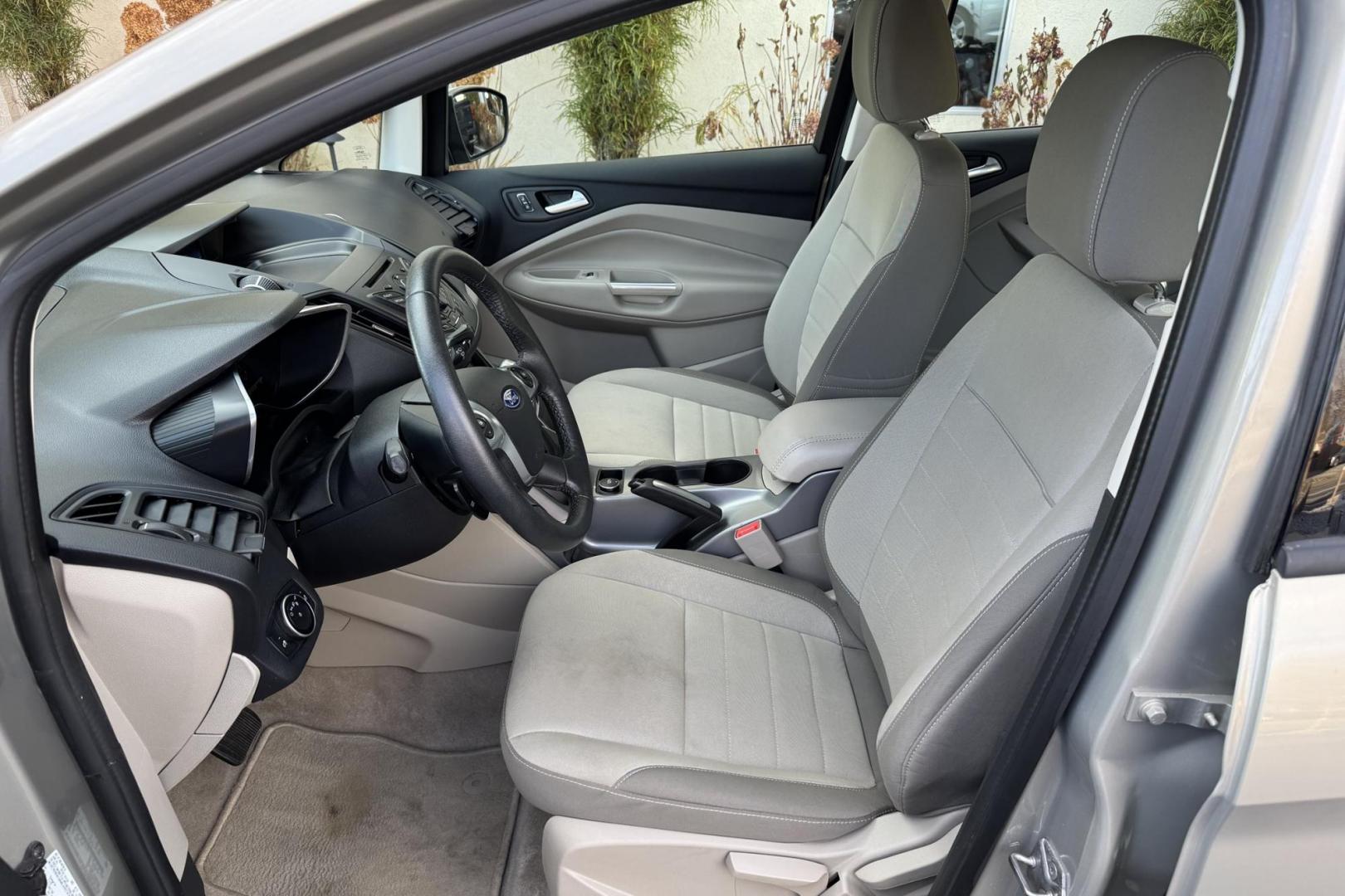 2015 Tectonic Silver Metallic /Camel Ford C-Max SE (1FADP5AU3FL) with an 4 Cyl 2.0 Liter Hybrid engine, Automatic transmission, located at 2304 W. Main St., Boise, ID, 83702, (208) 342-7777, 43.622105, -116.218658 - New Tires! Great Fuel Economy! - Photo#8