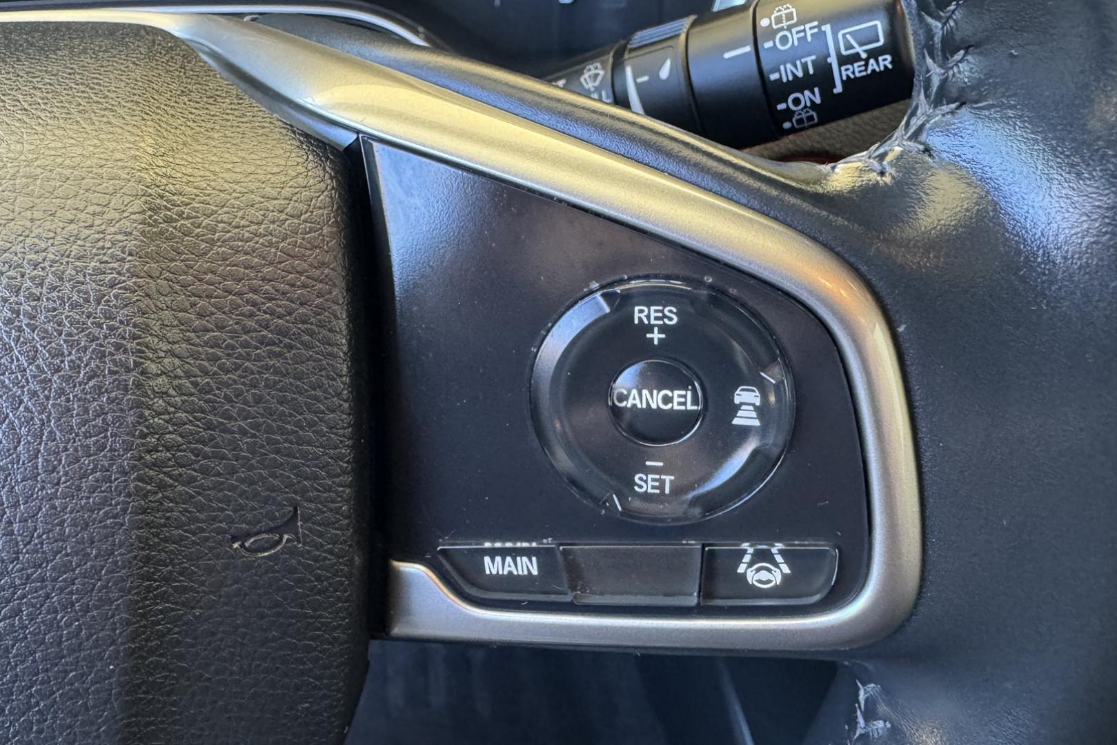 2019 Pearl White /Black Honda CR-V EX-L (JHLRW2H85KX) with an 4 Cyl 1.5 Liter Turbo engine, Automatic transmission, located at 2304 W. Main St., Boise, ID, 83702, (208) 342-7777, 43.622105, -116.218658 - New Tires! Nicely Optioned! Ready To Go! - Photo#7