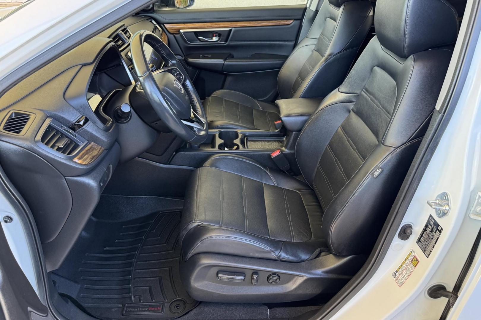 2019 Pearl White /Black Honda CR-V EX-L (JHLRW2H85KX) with an 4 Cyl 1.5 Liter Turbo engine, Automatic transmission, located at 2304 W. Main St., Boise, ID, 83702, (208) 342-7777, 43.622105, -116.218658 - New Tires! Nicely Optioned! Ready To Go! - Photo#10