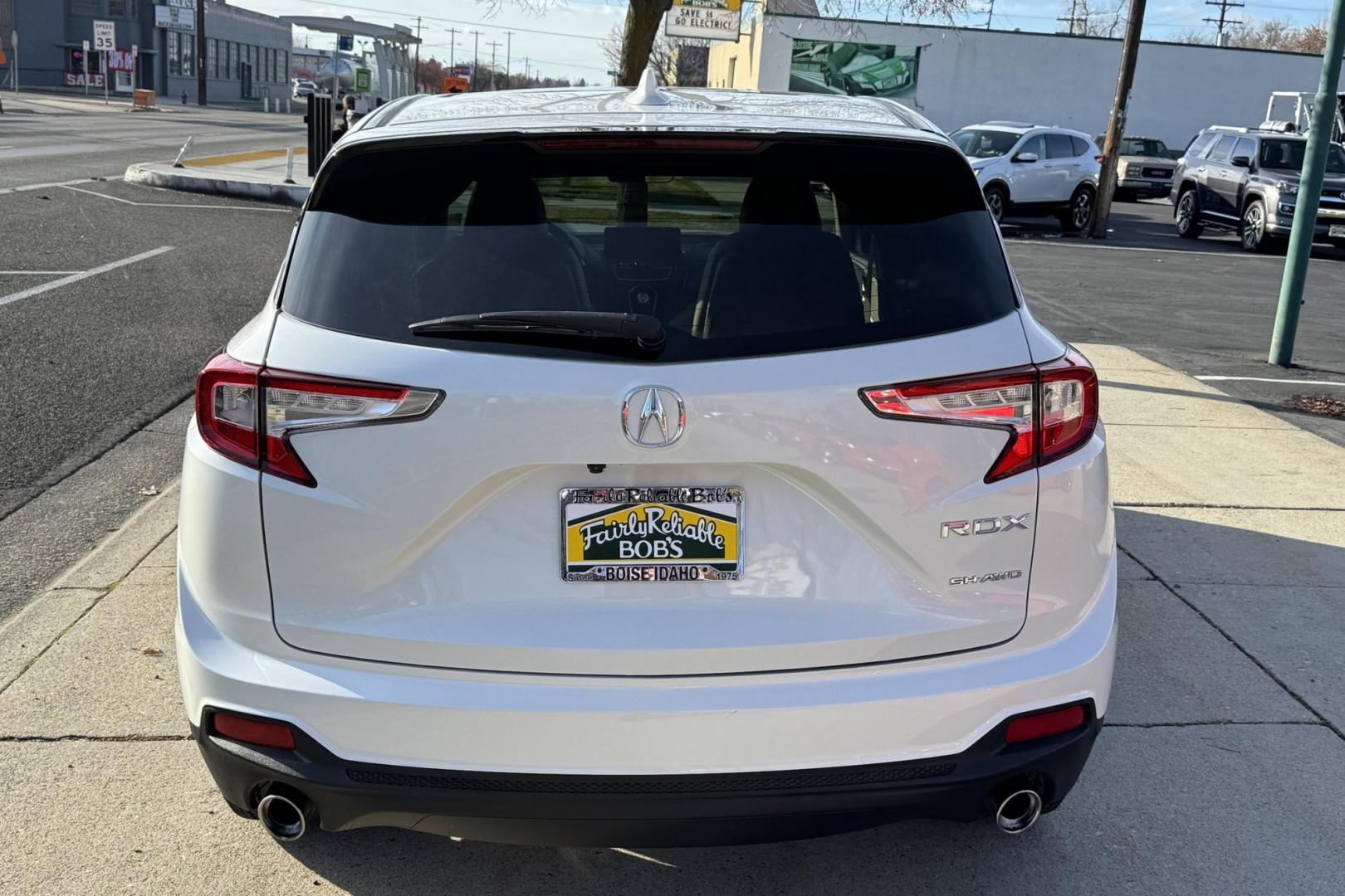 2019 White Diamond Pearl /Parchment Acura RDX SH-AWD (5J8TC2H37KL) with an 4 Cyl 2.0 Liter Turbo engine, Automatic 10 Speed transmission, located at 2304 W. Main St., Boise, ID, 83702, (208) 342-7777, 43.622105, -116.218658 - Highly Optioned And Fun To Drive! - Photo#1