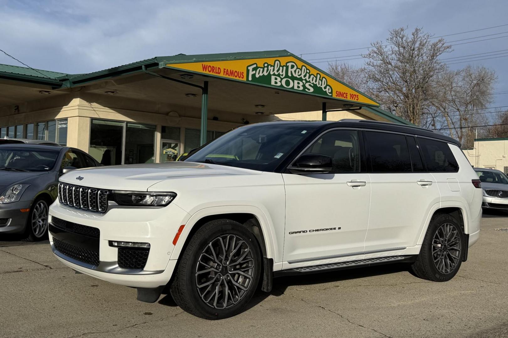 2021 Bright White Clear /Global Black Jeep Grand Cherokee L Summit Reserve (1C4RJKEG4M8) with an V6 3.6 Liter engine, Automatic 8 Speed transmission, located at 2304 W. Main St., Boise, ID, 83702, (208) 342-7777, 43.622105, -116.218658 - Massaging Seats! Highly Optioned! Loaded With Safety And Comfort Features! - Photo#0