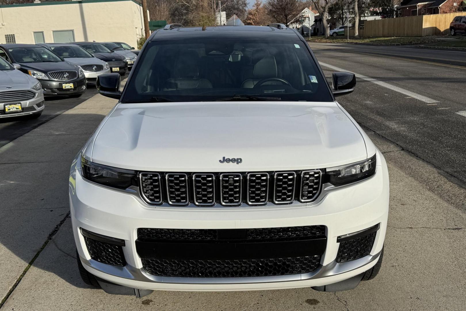 2021 Bright White Clear /Global Black Jeep Grand Cherokee L Summit Reserve (1C4RJKEG4M8) with an V6 3.6 Liter engine, Automatic 8 Speed transmission, located at 2304 W. Main St., Boise, ID, 83702, (208) 342-7777, 43.622105, -116.218658 - Massaging Seats! Highly Optioned! Loaded With Safety And Comfort Features! - Photo#3