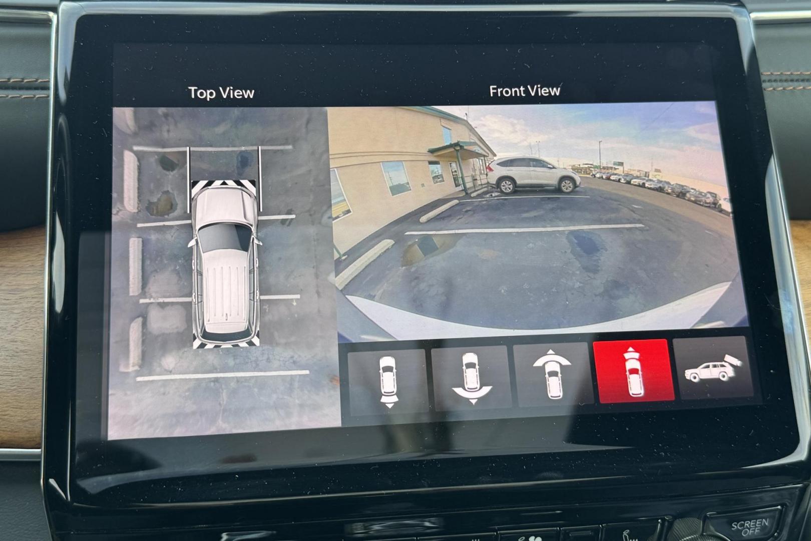 2021 Bright White Clear /Global Black Jeep Grand Cherokee L Summit Reserve (1C4RJKEG4M8) with an V6 3.6 Liter engine, Automatic 8 Speed transmission, located at 2304 W. Main St., Boise, ID, 83702, (208) 342-7777, 43.622105, -116.218658 - Massaging Seats! Highly Optioned! Loaded With Safety And Comfort Features! - Photo#9