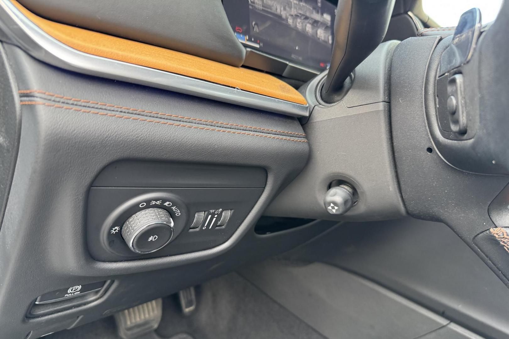 2021 Bright White Clear /Global Black Jeep Grand Cherokee L Summit Reserve (1C4RJKEG4M8) with an V6 3.6 Liter engine, Automatic 8 Speed transmission, located at 2304 W. Main St., Boise, ID, 83702, (208) 342-7777, 43.622105, -116.218658 - Massaging Seats! Highly Optioned! Loaded With Safety And Comfort Features! - Photo#27