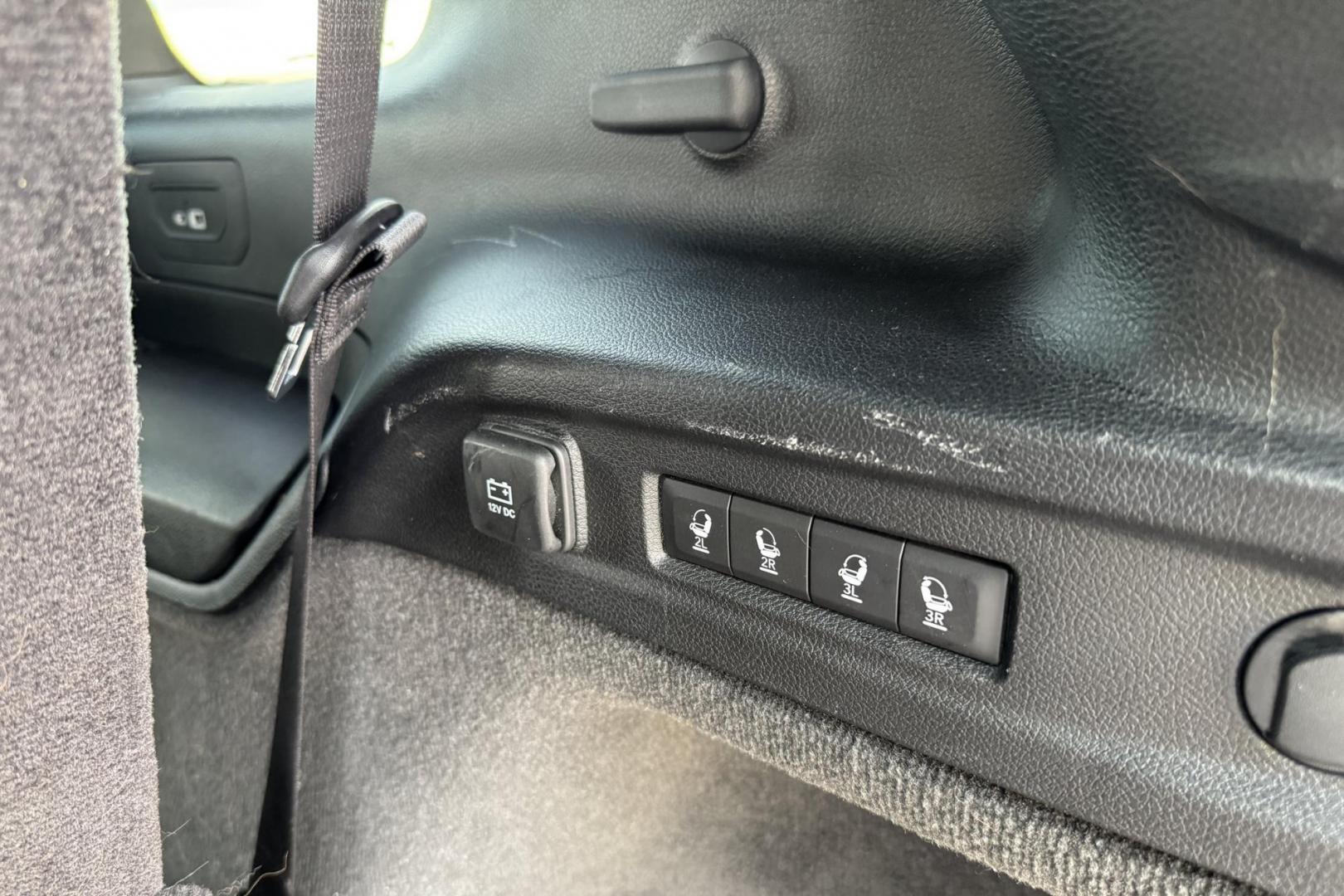 2021 Bright White Clear /Global Black Jeep Grand Cherokee L Summit Reserve (1C4RJKEG4M8) with an V6 3.6 Liter engine, Automatic 8 Speed transmission, located at 2304 W. Main St., Boise, ID, 83702, (208) 342-7777, 43.622105, -116.218658 - Massaging Seats! Highly Optioned! Loaded With Safety And Comfort Features! - Photo#32