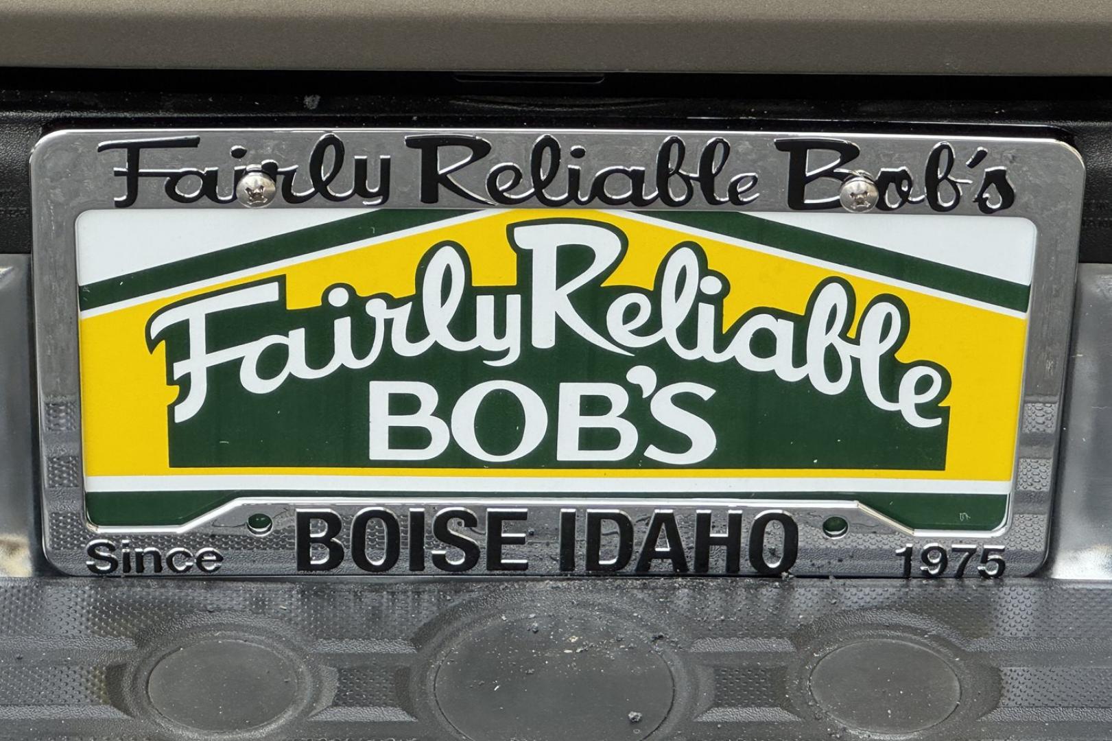 2011 Pyrite Mica /Gray Toyota Tacoma (5TFTX4CN0BX) with an 4 Cyl 2.7 Liter engine, Automatic transmission, located at 2304 W. Main St., Boise, ID, 83702, (208) 342-7777, 43.622105, -116.218658 - Own The Legend! - Photo#16