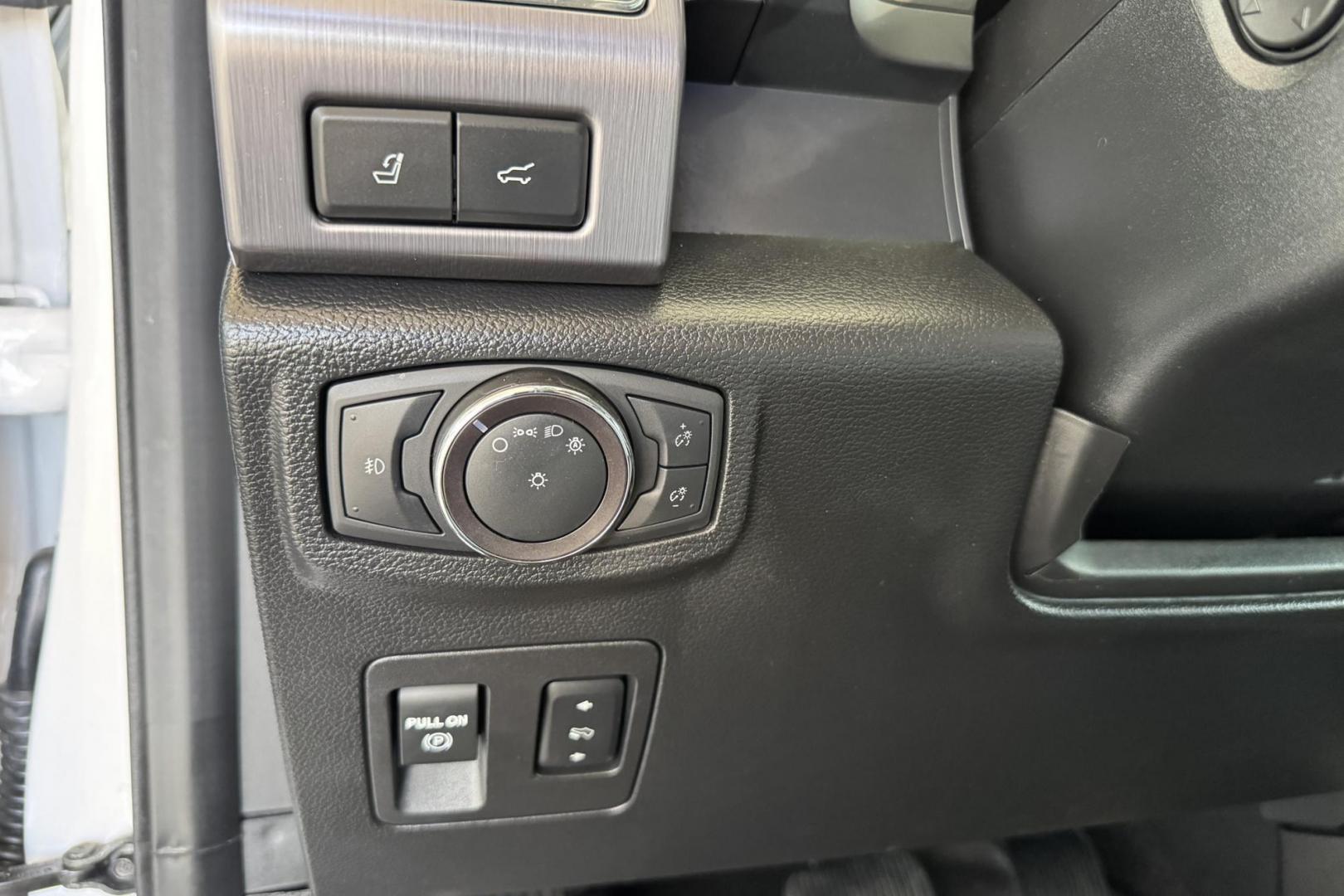 2019 White /Black Ford Expedition Max Platinum (1FMJK1MT9KE) with an V6 3.5 Liter Twin Turbo engine, Automatic 10 Speed transmission, located at 2304 W. Main St., Boise, ID, 83702, (208) 342-7777, 43.622105, -116.218658 - 7 Passenger! 4 Captains Chairs! Loaded With Comfort And Safety Features! - Photo#14