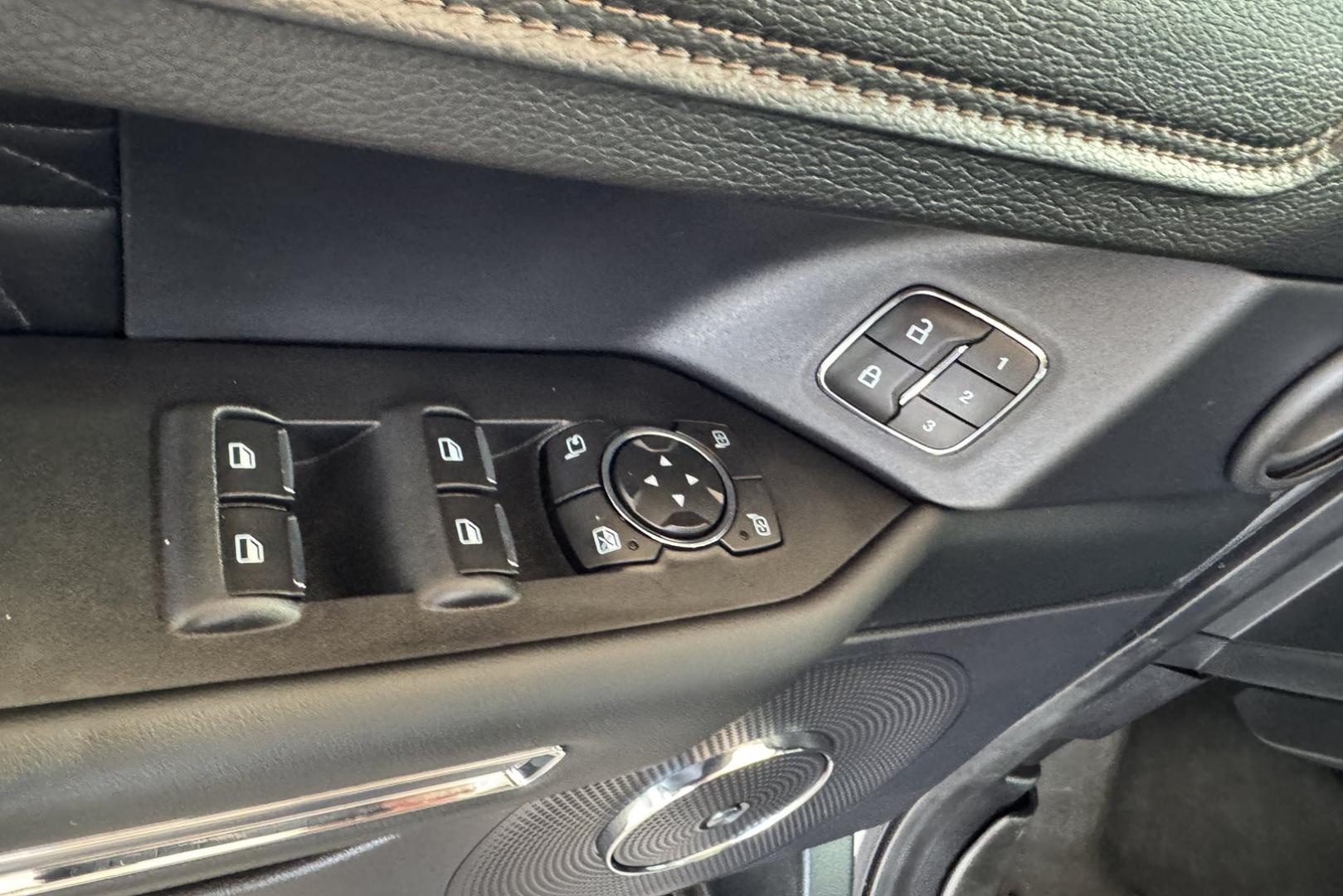 2019 White /Black Ford Expedition Max Platinum (1FMJK1MT9KE) with an V6 3.5 Liter Twin Turbo engine, Automatic 10 Speed transmission, located at 2304 W. Main St., Boise, ID, 83702, (208) 342-7777, 43.622105, -116.218658 - 7 Passenger! 4 Captains Chairs! Loaded With Comfort And Safety Features! - Photo#20