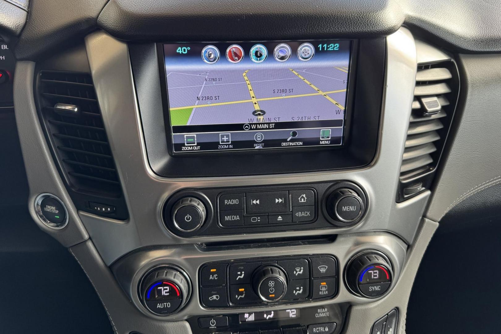 2020 Quicksilver Metallic /Jet Black Chevrolet Suburban LT (1GNSKHKC3LR) with an V8 5.3 Liter engine, Automatic 6 Speed transmission, located at 2304 W. Main St., Boise, ID, 83702, (208) 342-7777, 43.622105, -116.218658 - Highly Optioned! Power Adjustable Driver Pedals! Seats 8! - Photo#10