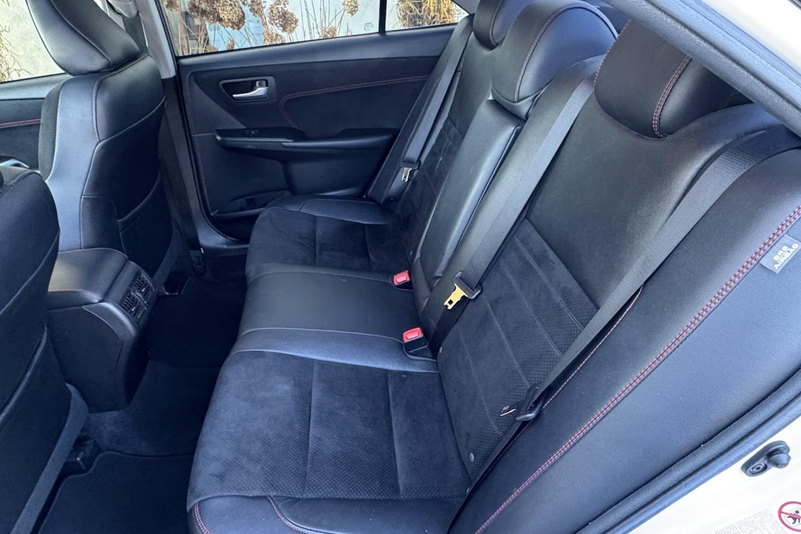 2016 Super White /Black Toyota Camry XSE (4T1BF1FK6GU) with an 4 Cyl 2.5 Liter engine, Automatic 6 Speed transmission, located at 2304 W. Main St., Boise, ID, 83702, (208) 342-7777, 43.622105, -116.218658 - New Tires! One Owner! Clean! - Photo#12