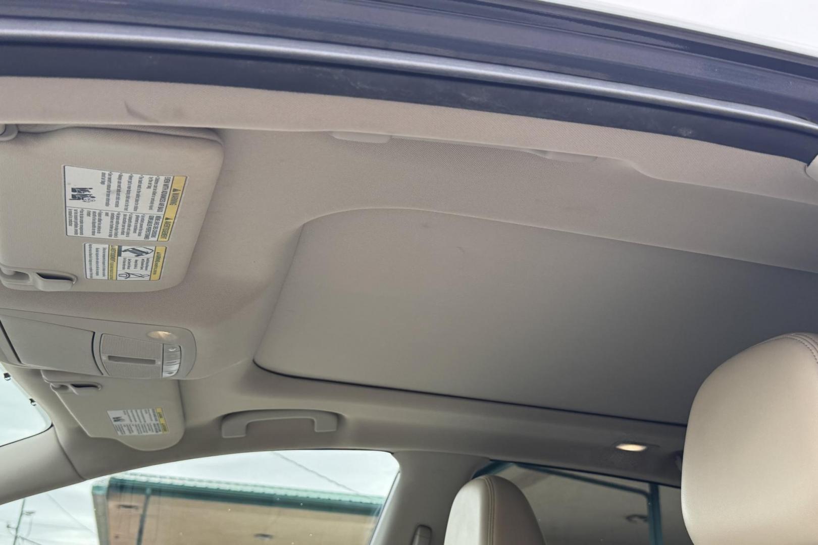 2015 Arctic Blue Metallic /Beige Nissan Murano Platinum (5N1AZ2MHXFN) with an V6 3.5 Liter engine, Automatic transmission, located at 2304 W. Main St., Boise, ID, 83702, (208) 342-7777, 43.622105, -116.218658 - Stunning And Highly Optioned! - Photo#4