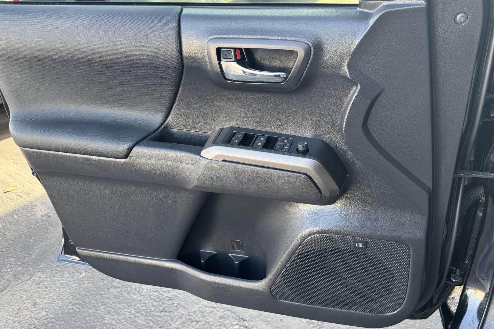 2022 Black /Black Toyota Tacoma TRD Off-Road (3TMCZ5ANXNM) with an V6 3.5 Liter engine, Automatic 6 Speed transmission, located at 2304 W. Main St., Boise, ID, 83702, (208) 342-7777, 43.622105, -116.218658 - Stunning TRD Off-Road! - Photo#9