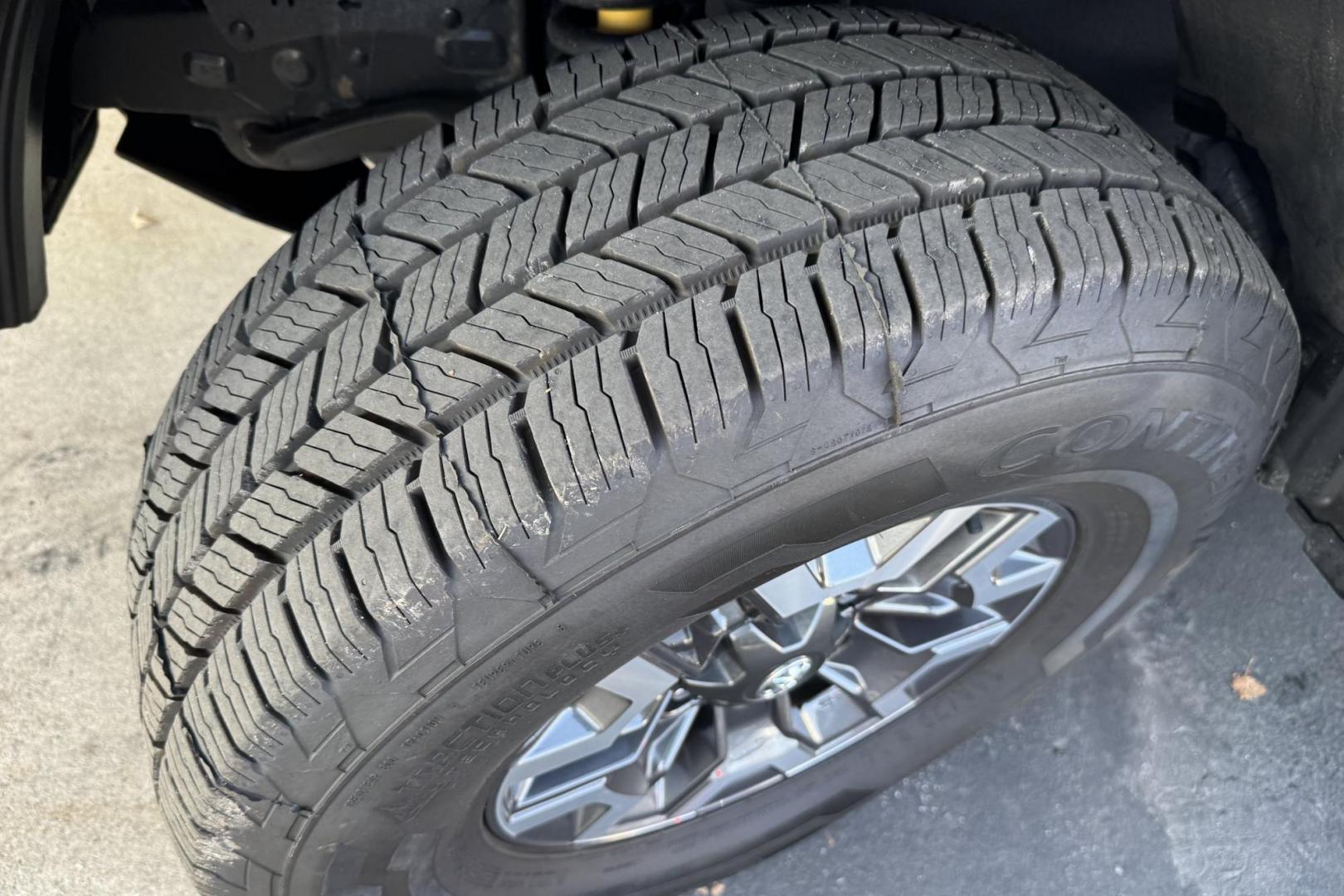 2022 Black /Black Toyota Tacoma TRD Off-Road (3TMCZ5ANXNM) with an V6 3.5 Liter engine, Automatic 6 Speed transmission, located at 2304 W. Main St., Boise, ID, 83702, (208) 342-7777, 43.622105, -116.218658 - Stunning TRD Off-Road! - Photo#17