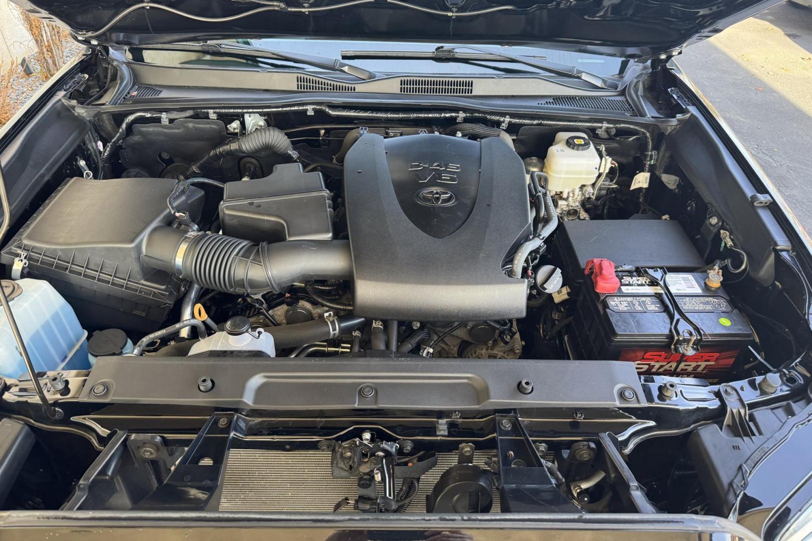 2022 Black /Black Toyota Tacoma TRD Off-Road (3TMCZ5ANXNM) with an V6 3.5 Liter engine, Automatic 6 Speed transmission, located at 2304 W. Main St., Boise, ID, 83702, (208) 342-7777, 43.622105, -116.218658 - Stunning TRD Off-Road! - Photo#18