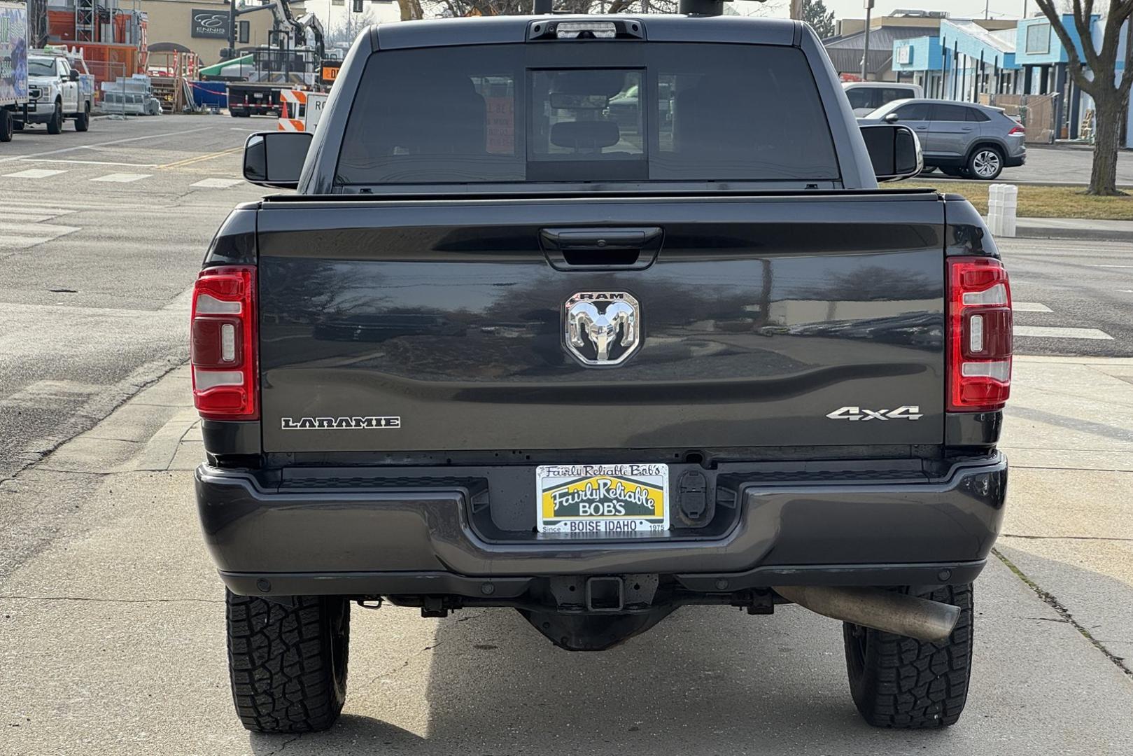 2021 Maximum Steel Metallic /Black RAM 2500 Laramie (3C6UR5FL6MG) with an 6 Cyl 6.7 Liter Cummins Turbo Diesel engine, Automatic 6 Speed transmission, located at 2304 W. Main St., Boise, ID, 83702, (208) 342-7777, 43.622105, -116.218658 - New Tires! Well Optioned! Power Running Boards! One Owner Idaho Truck! - Photo#3