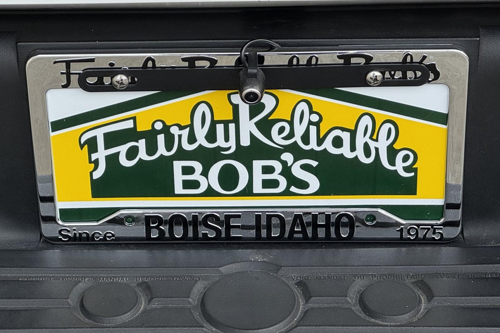 2008 White /Gray Toyota Tundra (5TFRT54148X) with an V8 4.7 Liter engine, Automatic transmission, located at 2304 W. Main St., Boise, ID, 83702, (208) 342-7777, 43.622105, -116.218658 - Great Looking Truck! Ready To Go! - Photo#17