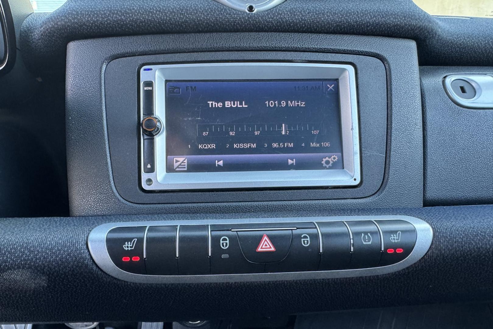 2013 Gray /Black Smart Fortwo Passion (WMEEJ3BA1DK) with an 1.0L L3 DOHC 12V engine, 5-Speed Automatic transmission, located at 2304 W. Main St., Boise, ID, 83702, (208) 342-7777, 43.622105, -116.218658 - Looking for easy parking and great gas mileage? This is it! - Photo#8