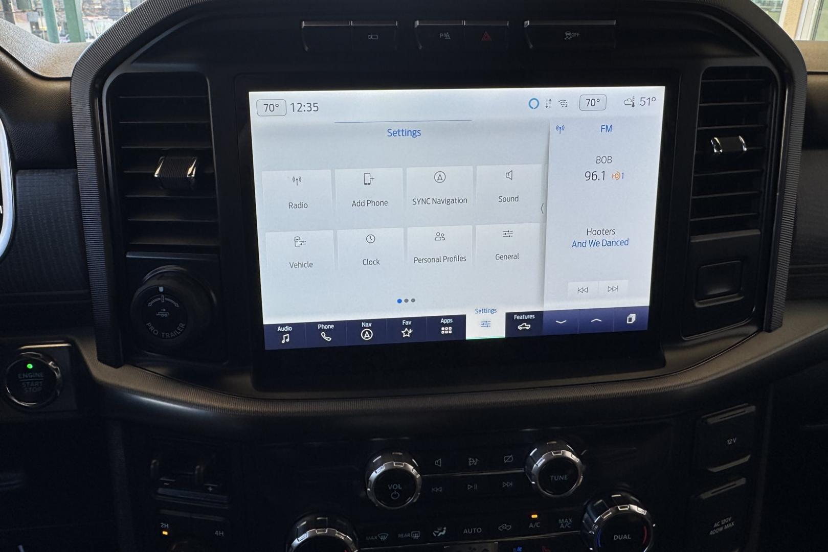 2022 Rapid Red Metallic /Black Ford F-150 Platinum (1FTFW1E85NF) with an V6 3.5 Liter EcoBoost engine, Automatic 10 Speed transmission, located at 2304 W. Main St., Boise, ID, 83702, (208) 342-7777, 43.622105, -116.218658 - Stunning And Highly Optioned! One Owner Idaho Truck! - Photo#7