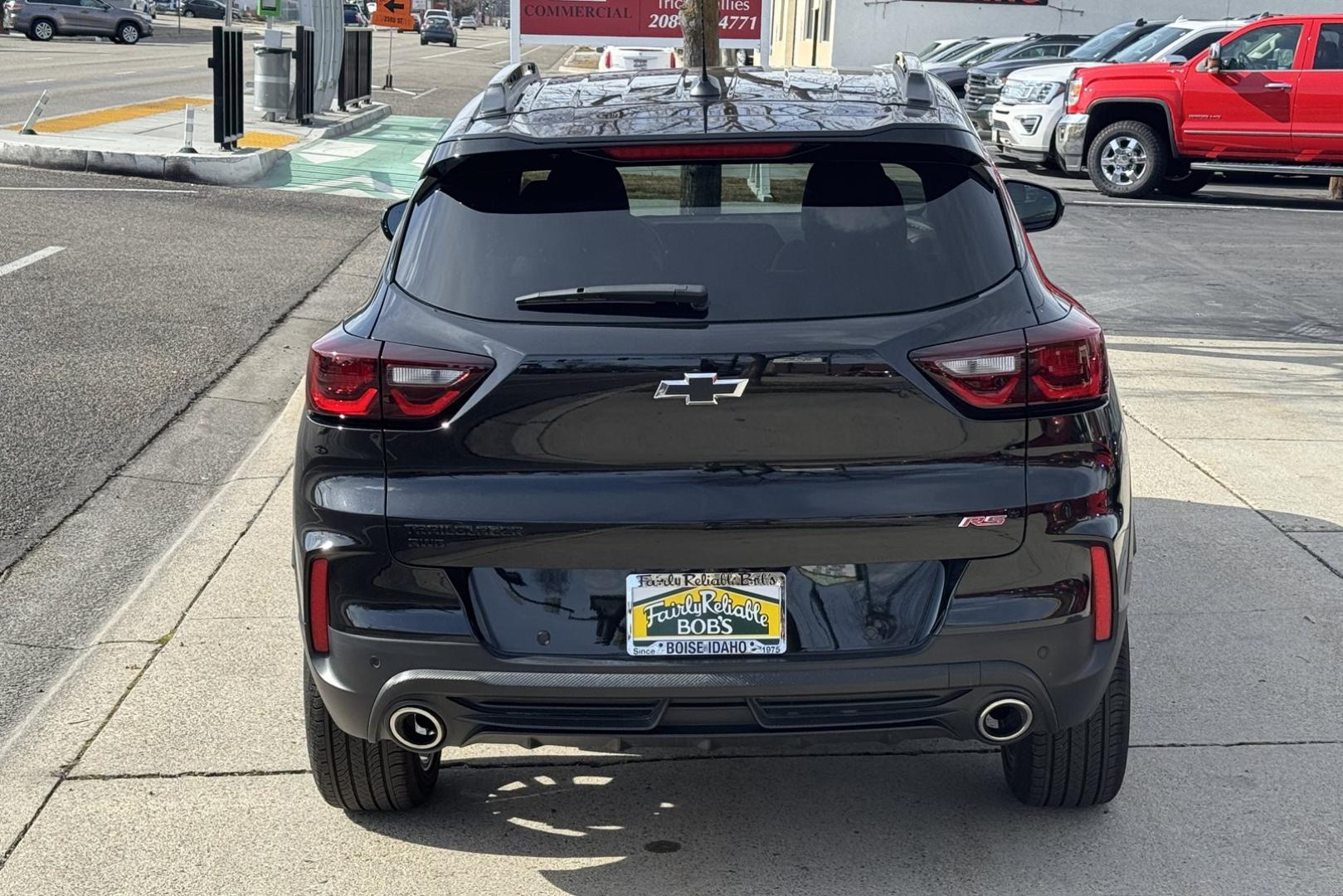 2024 Black /Black Chevrolet Trailblazer RS (KL79MUSL8RB) with an 3 Cyl 1.3 Liter Turbo engine, Automatic 9 Speed transmission, located at 2304 W. Main St., Boise, ID, 83702, (208) 342-7777, 43.622105, -116.218658 - One Owner Idaho Vehicle! Remaining Factory Warranty! - Photo#1