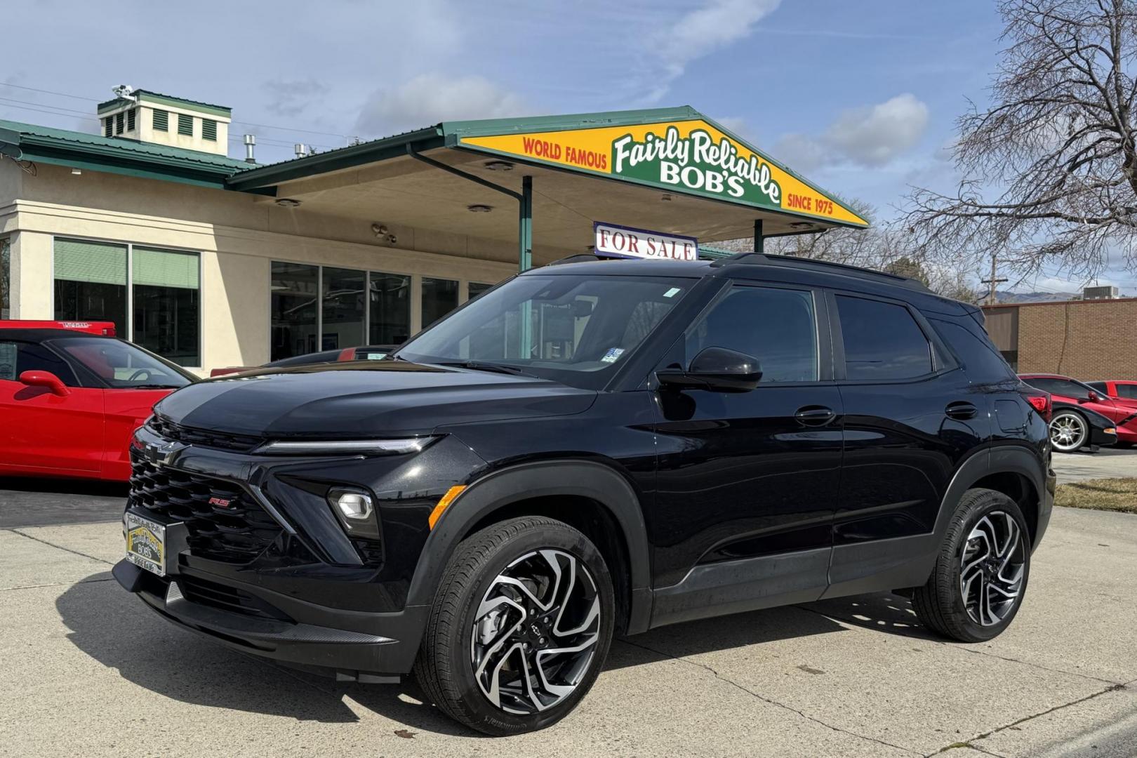 2024 Black /Black Chevrolet Trailblazer RS (KL79MUSL8RB) with an 3 Cyl 1.3 Liter Turbo engine, Automatic 9 Speed transmission, located at 2304 W. Main St., Boise, ID, 83702, (208) 342-7777, 43.622105, -116.218658 - One Owner Idaho Vehicle! Remaining Factory Warranty! - Photo#0