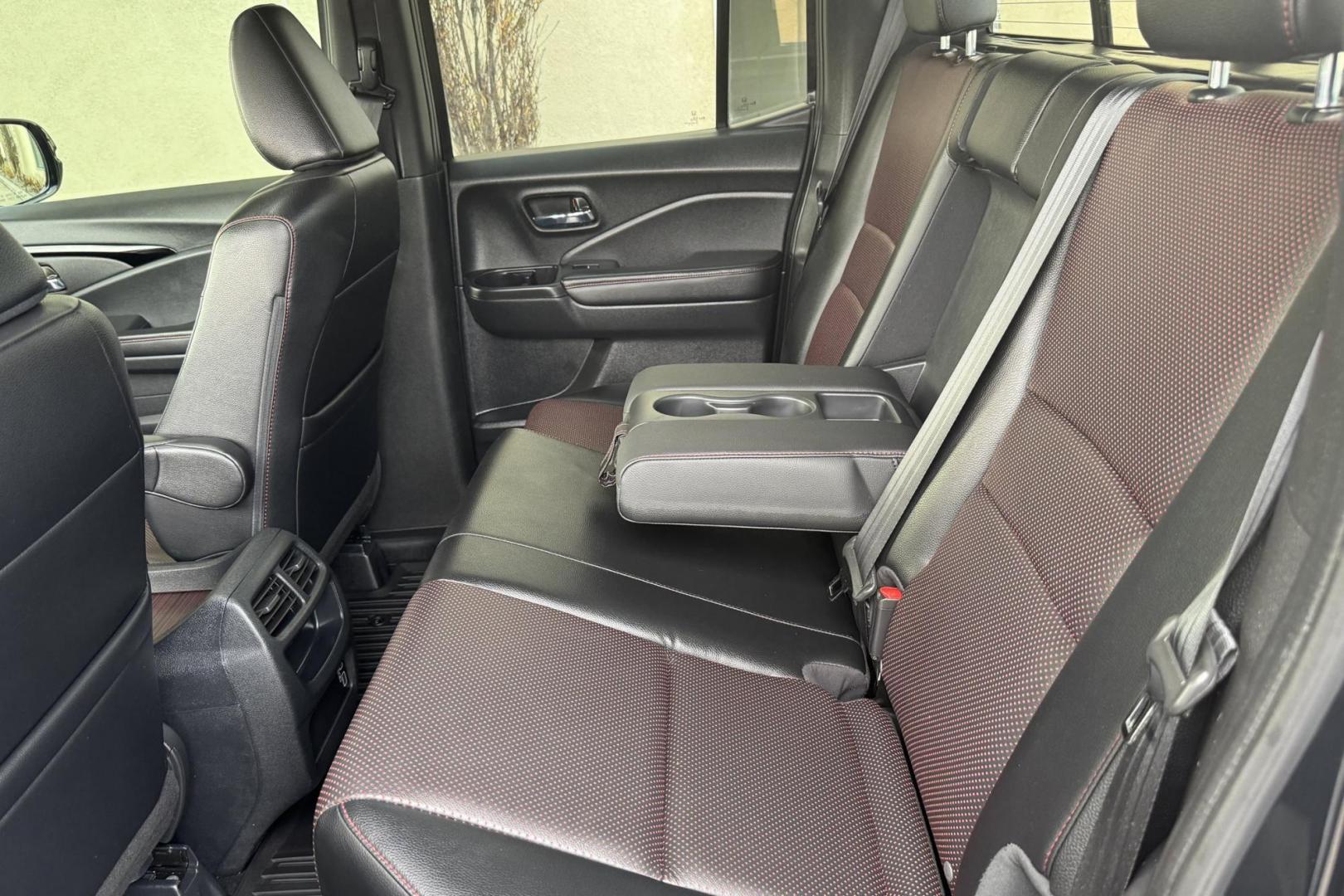 2020 Black /Black Honda Ridgeline Black Edition (5N1AZ2DSXLN) with an V6 3.5 Liter engine, Automatic 9 Speed transmission, located at 2304 W. Main St., Boise, ID, 83702, (208) 342-7777, 43.622105, -116.218658 - New Tires! Very Functional Truck! - Photo#11