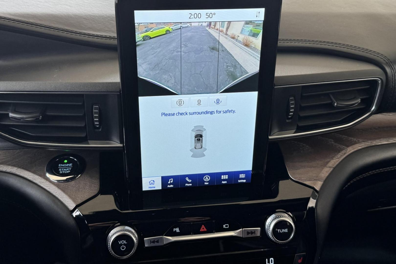 2021 Agate Black Metallic /Ebony Leather Ford Explorer Platinum (1FM5K8HC6MG) with an V6 3.0 Liter Twin Turbo engine, Automatic 10 Speed transmission, located at 2304 W. Main St., Boise, ID, 83702, (208) 342-7777, 43.622105, -116.218658 - New Tires! Loaded With Safety, Comfort And Luxury! - Photo#6