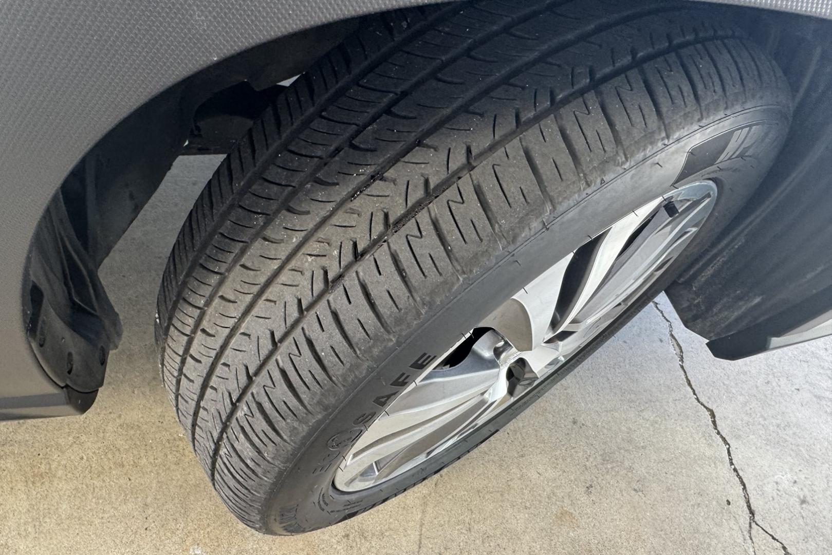 2022 Pearl White /Black Subaru Ascent Limited (4S4WMAPD2N3) with an H4 2.5 Liter engine, Automatic transmission, located at 2304 W. Main St., Boise, ID, 83702, (208) 342-7777, 43.622105, -116.218658 - Loaded With Safety Comfort And Ready To Go! - Photo#21