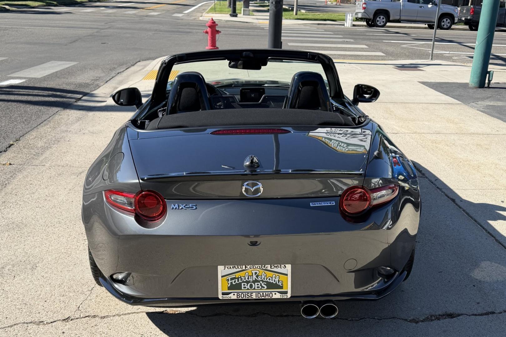 2022 Gray /Black Mazda Miata MX-5 Club (JM1NDAC73N0) with an 4 Cyl 2.0 Liter engine, 6 Speed transmission, located at 2304 W. Main St., Boise, ID, 83702, (208) 342-7777, 43.622105, -116.218658 - A Blast To Drive!- Photo#1
