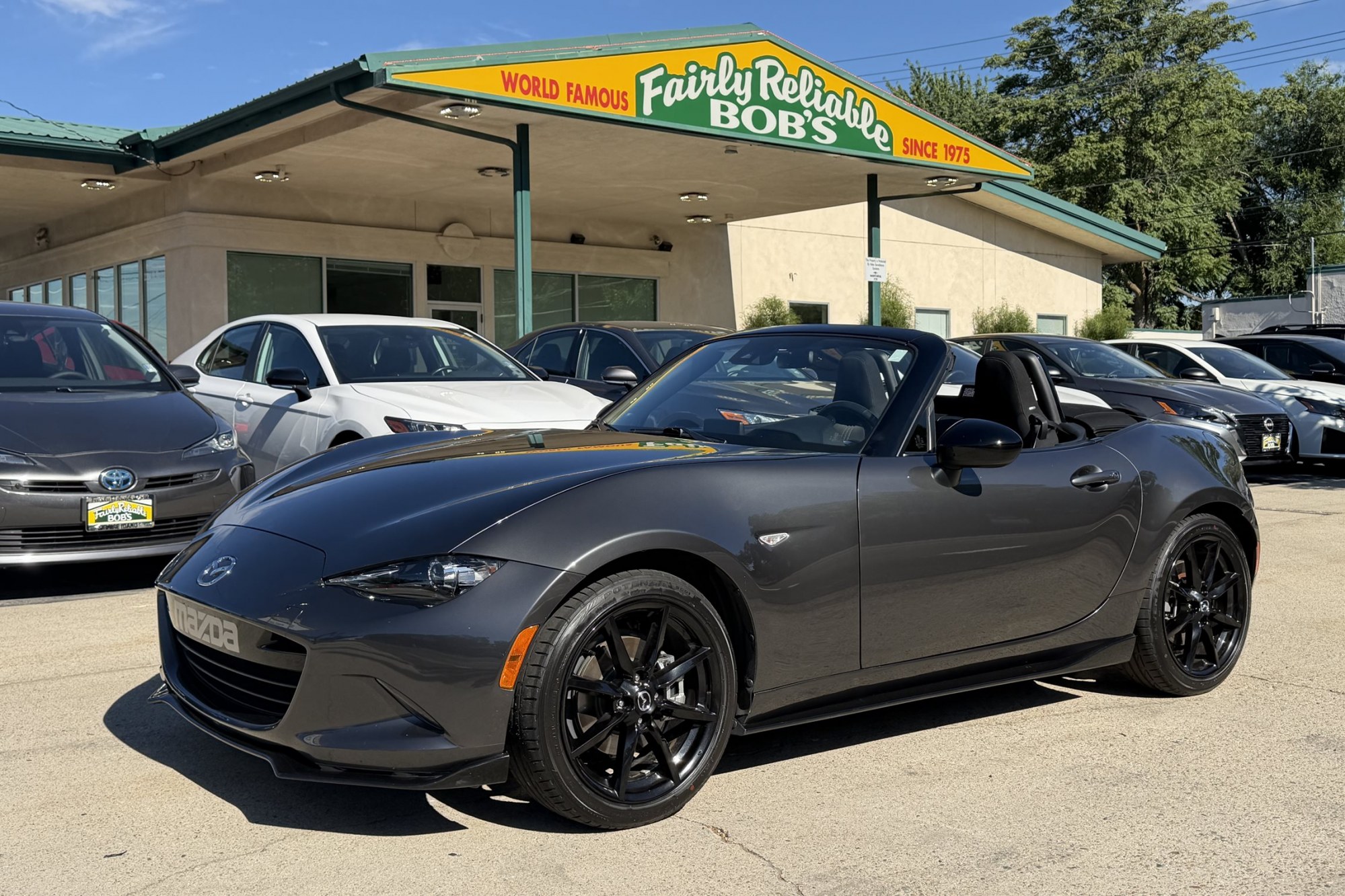 photo of 2022 Mazda MX-5 Club Convertible
