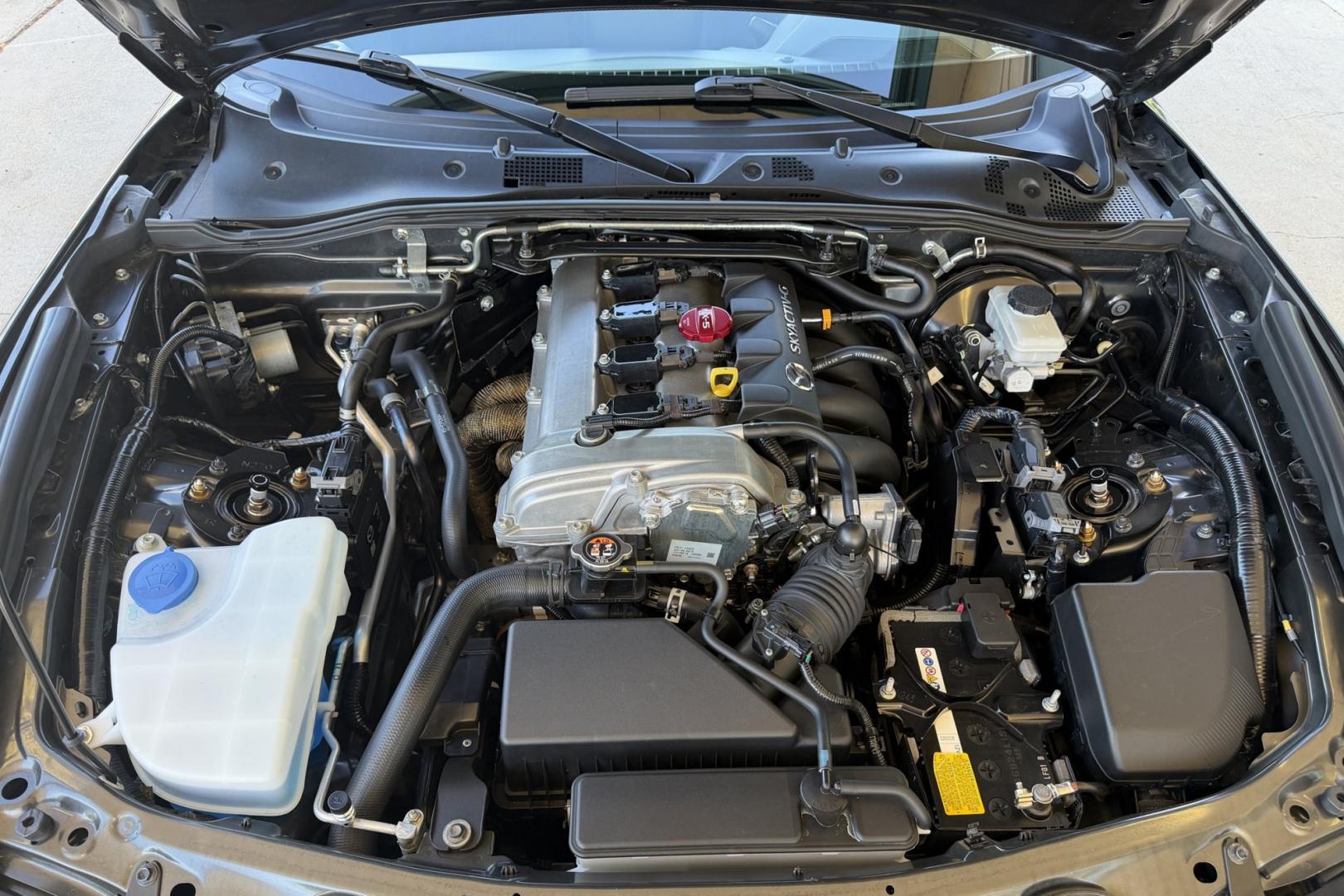 2022 Gray /Black Mazda Miata MX-5 Club (JM1NDAC73N0) with an 4 Cyl 2.0 Liter engine, 6 Speed transmission, located at 2304 W. Main St., Boise, ID, 83702, (208) 342-7777, 43.622105, -116.218658 - A Blast To Drive!- Photo#12