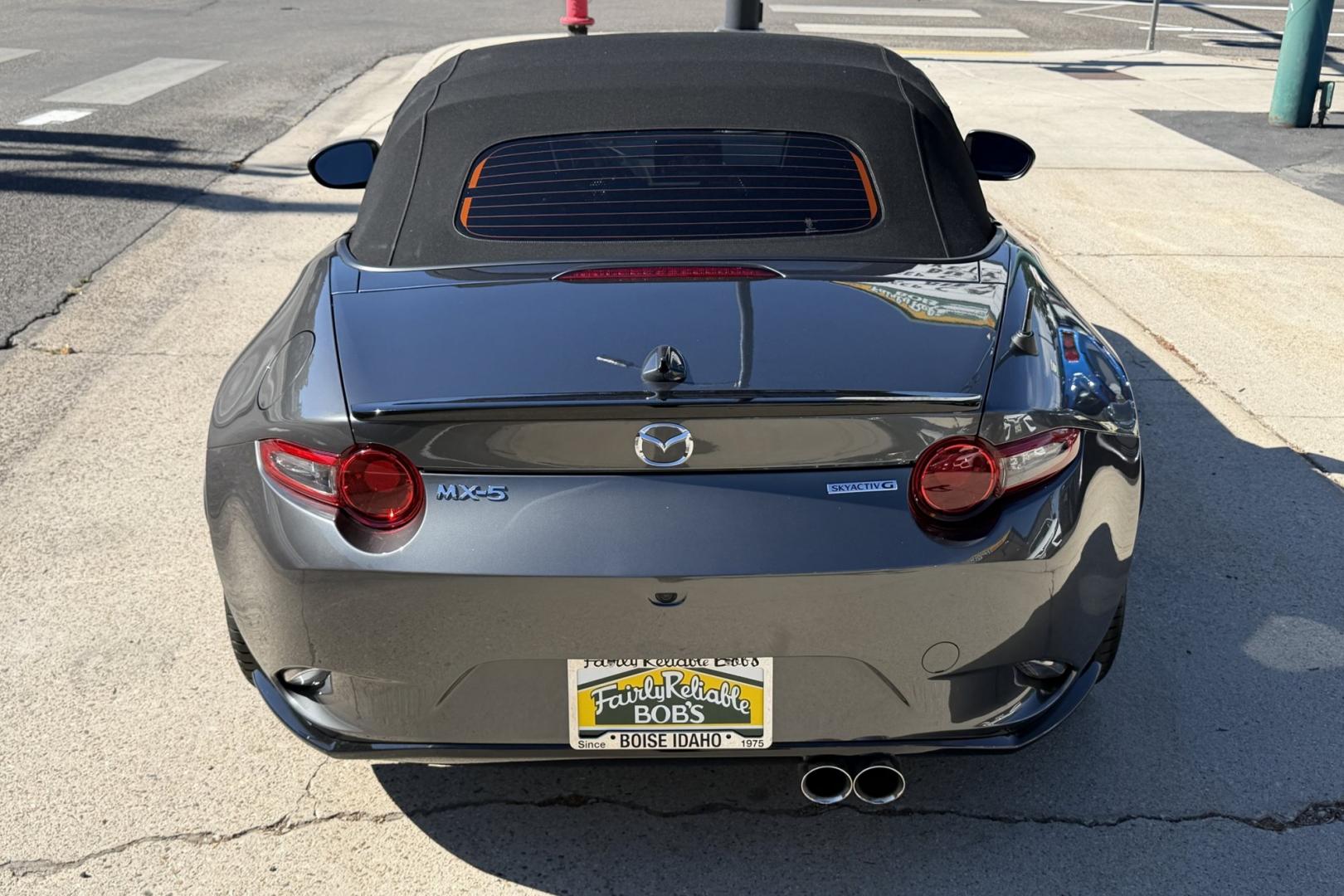 2022 Gray /Black Mazda Miata MX-5 Club (JM1NDAC73N0) with an 4 Cyl 2.0 Liter engine, 6 Speed transmission, located at 2304 W. Main St., Boise, ID, 83702, (208) 342-7777, 43.622105, -116.218658 - A Blast To Drive!- Photo#18