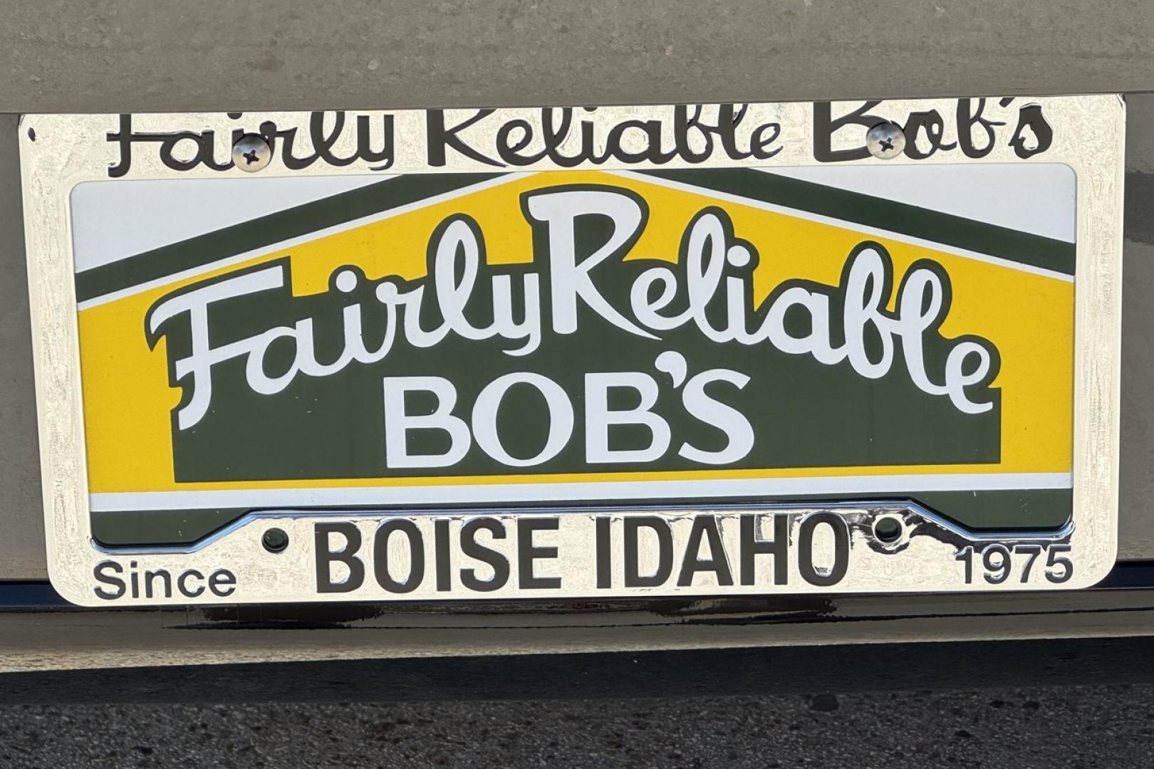 2022 Gray /Black Mazda Miata MX-5 Club (JM1NDAC73N0) with an 4 Cyl 2.0 Liter engine, 6 Speed transmission, located at 2304 W. Main St., Boise, ID, 83702, (208) 342-7777, 43.622105, -116.218658 - A Blast To Drive! - Photo#20
