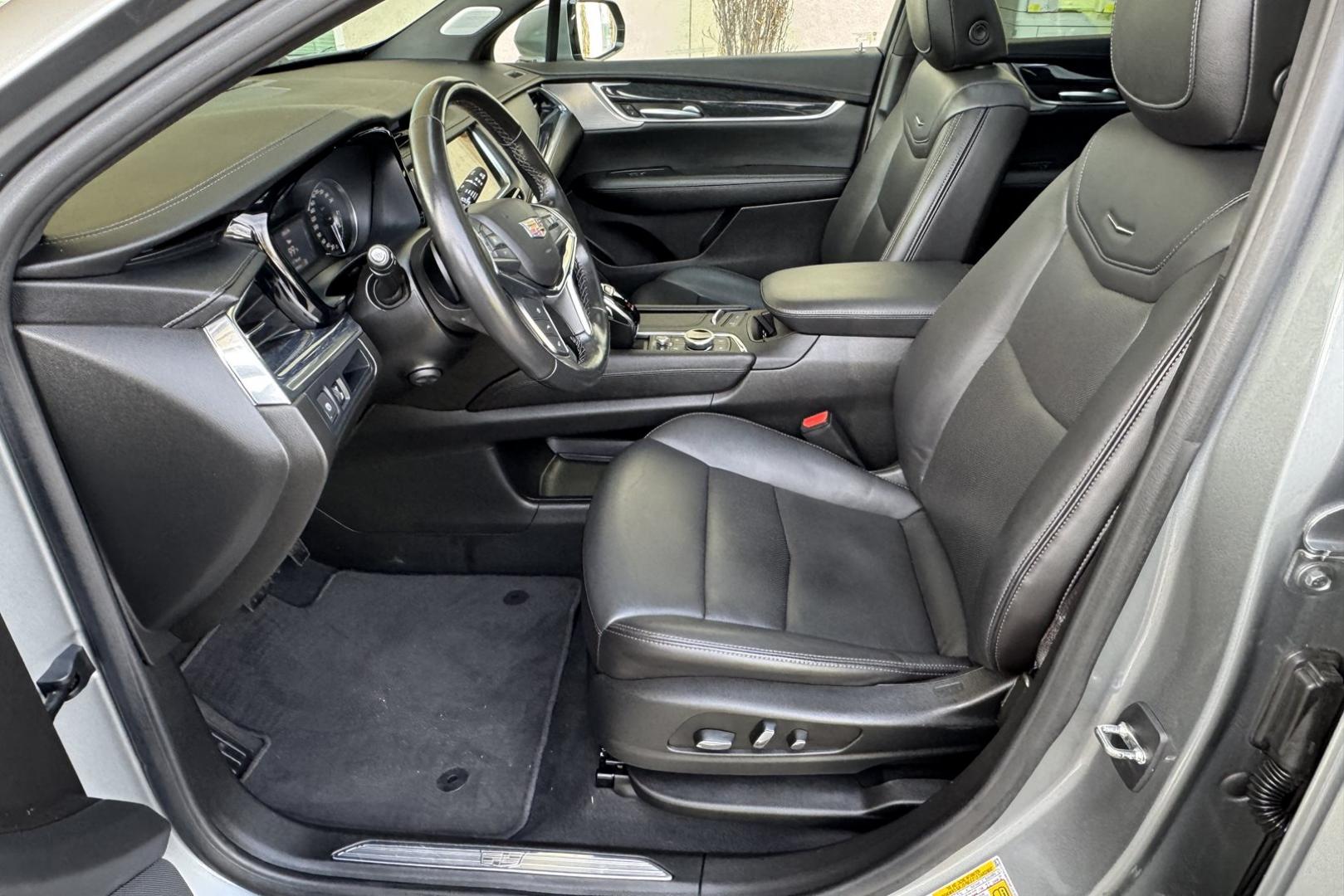 2023 Silver /Black Cadillac XT5 Premium Luxury (1GYKNDRSXPZ) with an V6 3.6 Liter engine, Automatic 9 Speed transmission, located at 2304 W. Main St., Boise, ID, 83702, (208) 342-7777, 43.622105, -116.218658 - Smooth Ride! Loaded With Style And Safety Features! - Photo#10