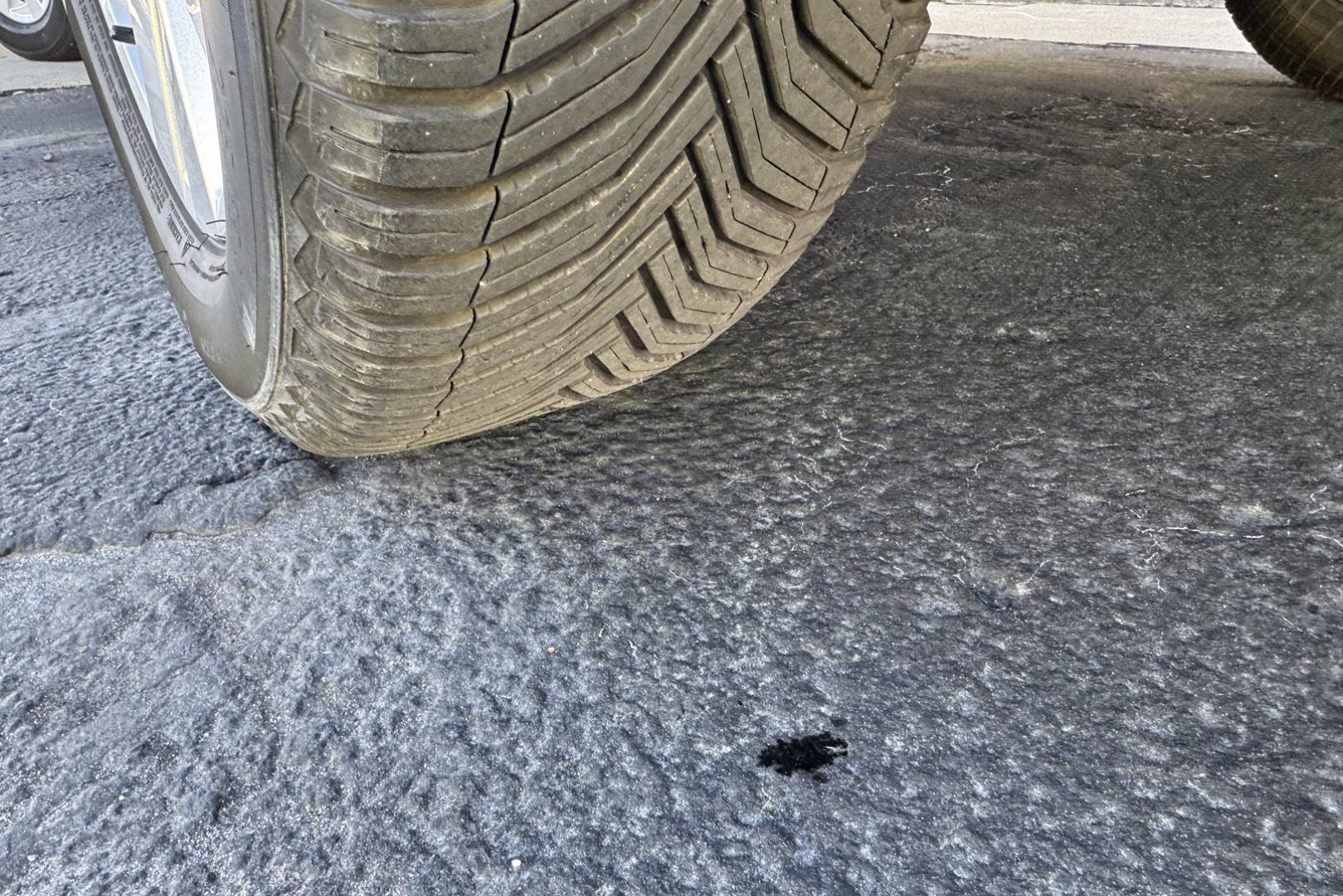2019 Magnetite Gray Metallic /Black Subaru Outback Premium (4S4BSAHC0K3) with an H4 2.5 Liter engine, Automatic transmission, located at 2304 W. Main St., Boise, ID, 83702, (208) 342-7777, 43.622105, -116.218658 - Sunroof! Eye Sight Package! Legendary Subaru Quality! - Photo#24