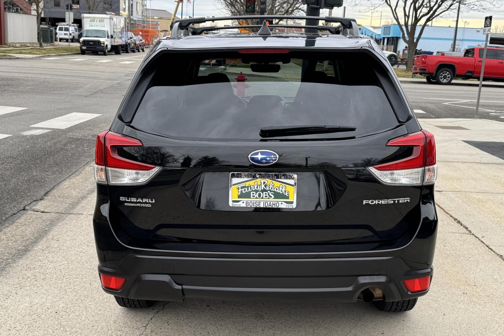 2019 Black /Black Subaru Forester Premium (JF2SKAGCXKH) with an H4 2.5 Liter engine, Automatic transmission, located at 2304 W. Main St., Boise, ID, 83702, (208) 342-7777, 43.622105, -116.218658 - New Tires! Dual Pane Sunroof! Heated Seats! Ready To Go! - Photo#1