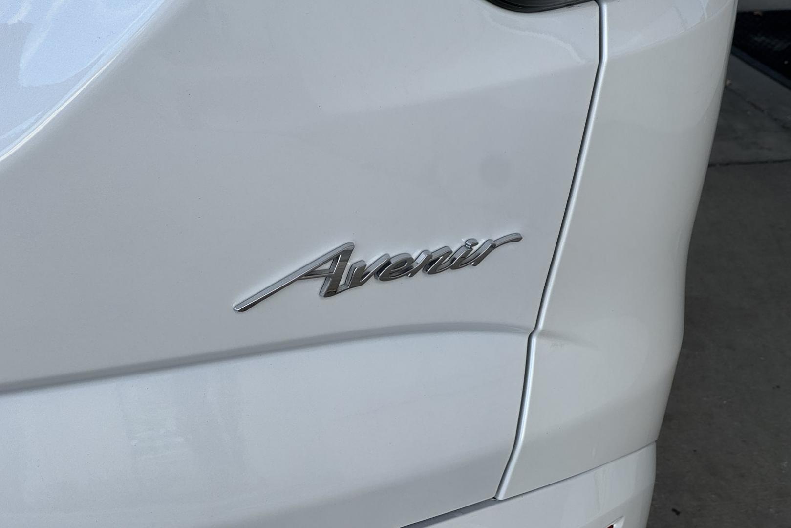 2022 White Frost Tintcoat /Chestnut/Ebony Buick Enclave Avenir (5GAEVCKW7NJ) with an V6 3.6 Liter engine, Automatic 9 Speed transmission, located at 2304 W. Main St., Boise, ID, 83702, (208) 342-7777, 43.622105, -116.218658 - Highly Optioned With Safety, Comfort And Power! - Photo#32