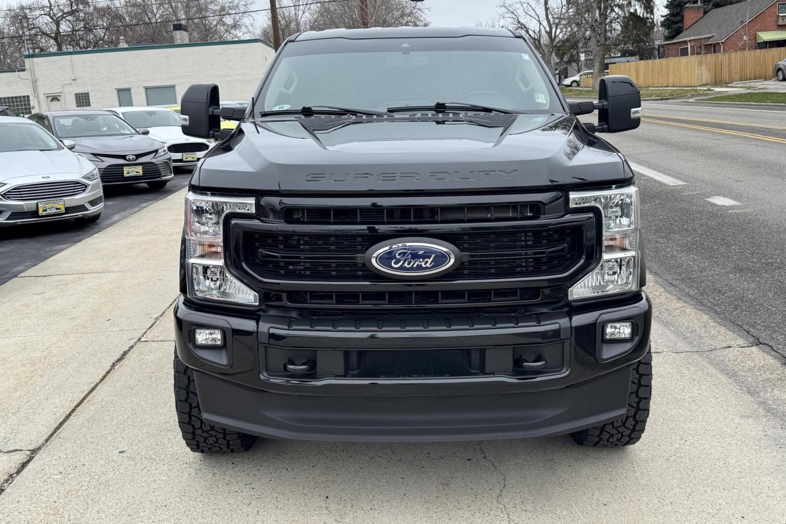 2022 Agate Black /Baja Leather Ford F-250 Lariat FX-4 (1FT8W2BT0NE) with an V8 6.7 Liter Turbo Diesel engine, Automatic 10 Speed transmission, located at 2304 W. Main St., Boise, ID, 83702, (208) 342-7777, 43.622105, -116.218658 - Stunning Diesel Ford With New Tires, Power Running Boards And Attitude! - Photo#2