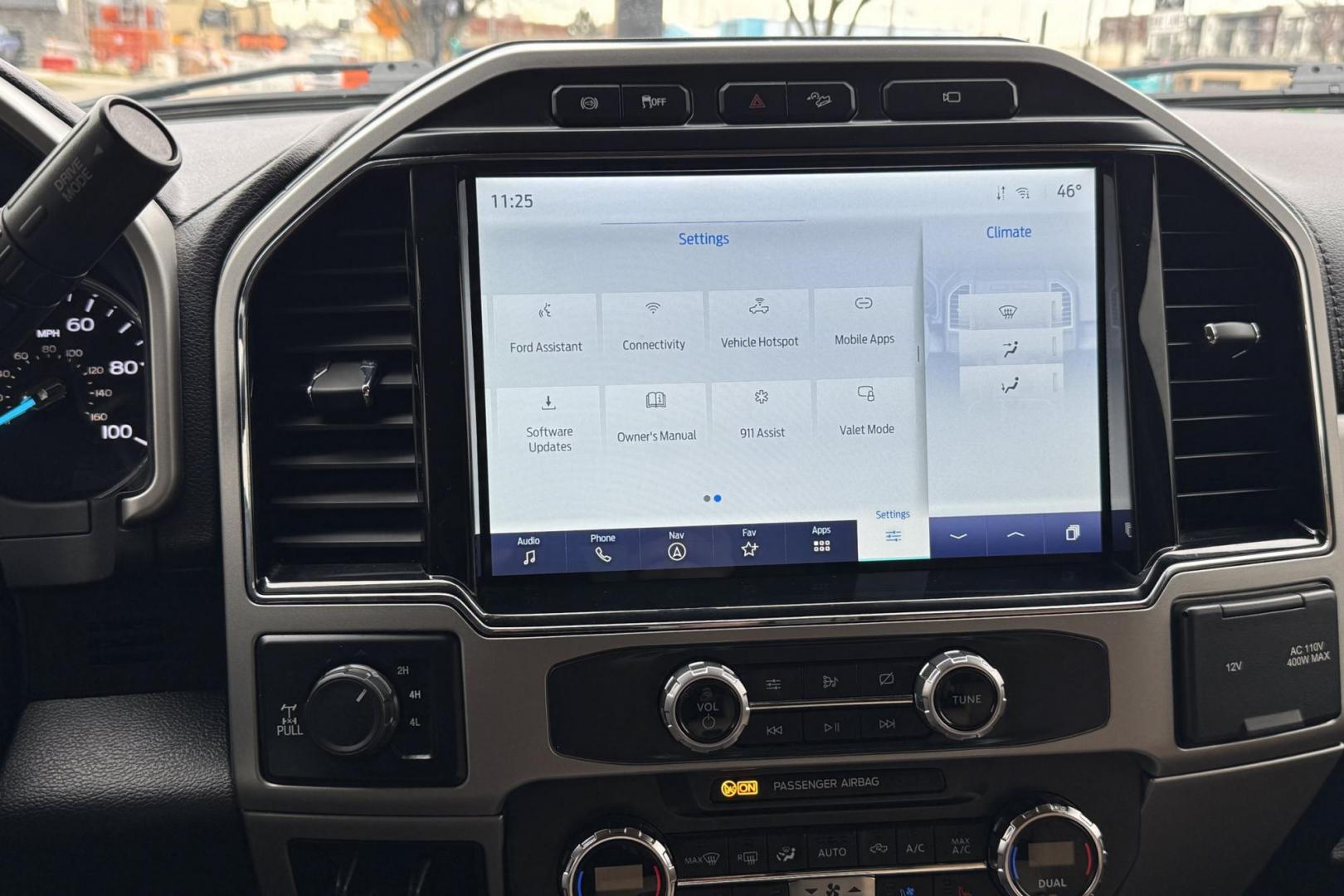 2022 Agate Black /Baja Leather Ford F-250 Lariat FX-4 (1FT8W2BT0NE) with an V8 6.7 Liter Turbo Diesel engine, Automatic 10 Speed transmission, located at 2304 W. Main St., Boise, ID, 83702, (208) 342-7777, 43.622105, -116.218658 - Stunning Diesel Ford With New Tires, Power Running Boards And Attitude! - Photo#6