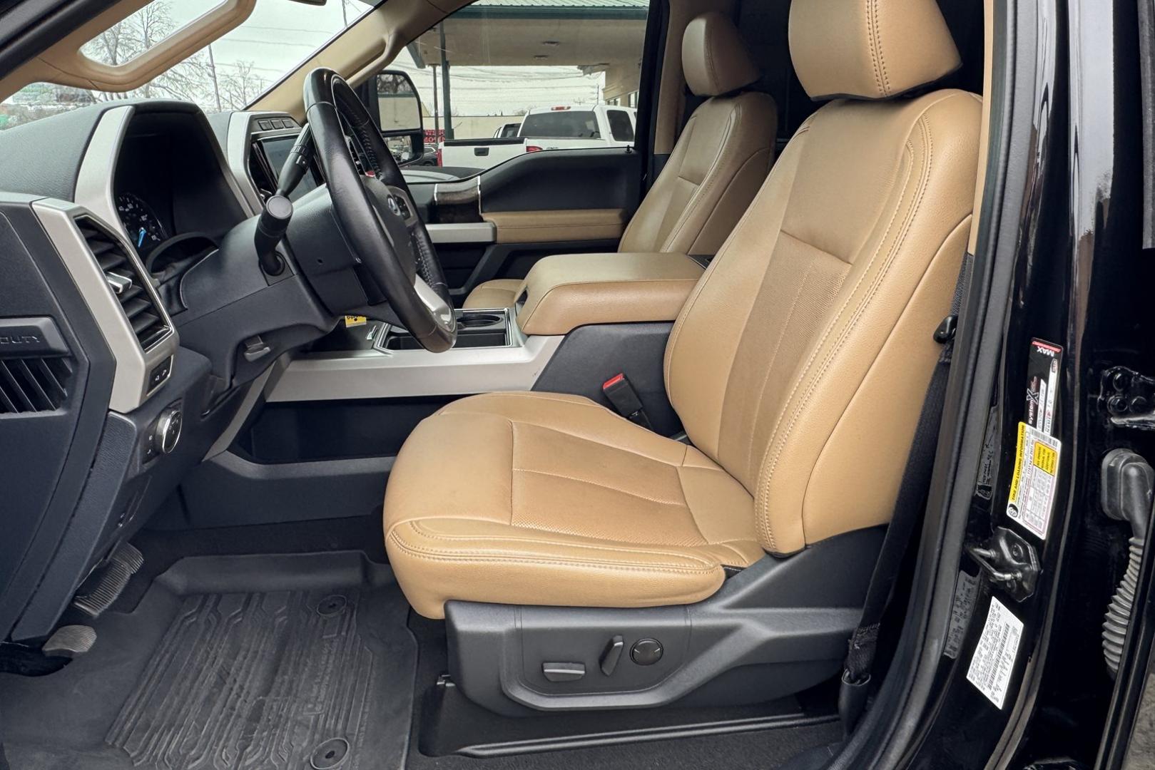 2022 Agate Black /Baja Leather Ford F-250 Lariat FX-4 (1FT8W2BT0NE) with an V8 6.7 Liter Turbo Diesel engine, Automatic 10 Speed transmission, located at 2304 W. Main St., Boise, ID, 83702, (208) 342-7777, 43.622105, -116.218658 - Stunning Diesel Ford With New Tires, Power Running Boards And Attitude! - Photo#12