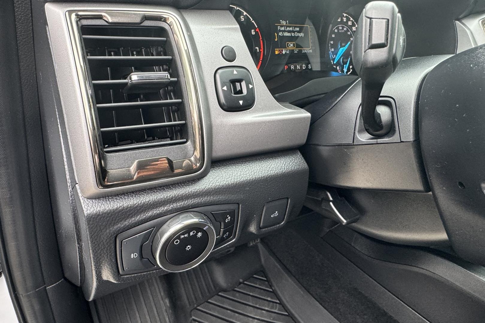 2023 Oxford White /Black Ford Ranger XLT (1FTER4FH0PL) with an 4 Cyl 2.3 Liter Turbo engine, Automatic 10 Speed transmission, located at 2304 W. Main St., Boise, ID, 83702, (208) 342-7777, 43.622105, -116.218658 - Smooth Ride And Good Looks Too! - Photo#11